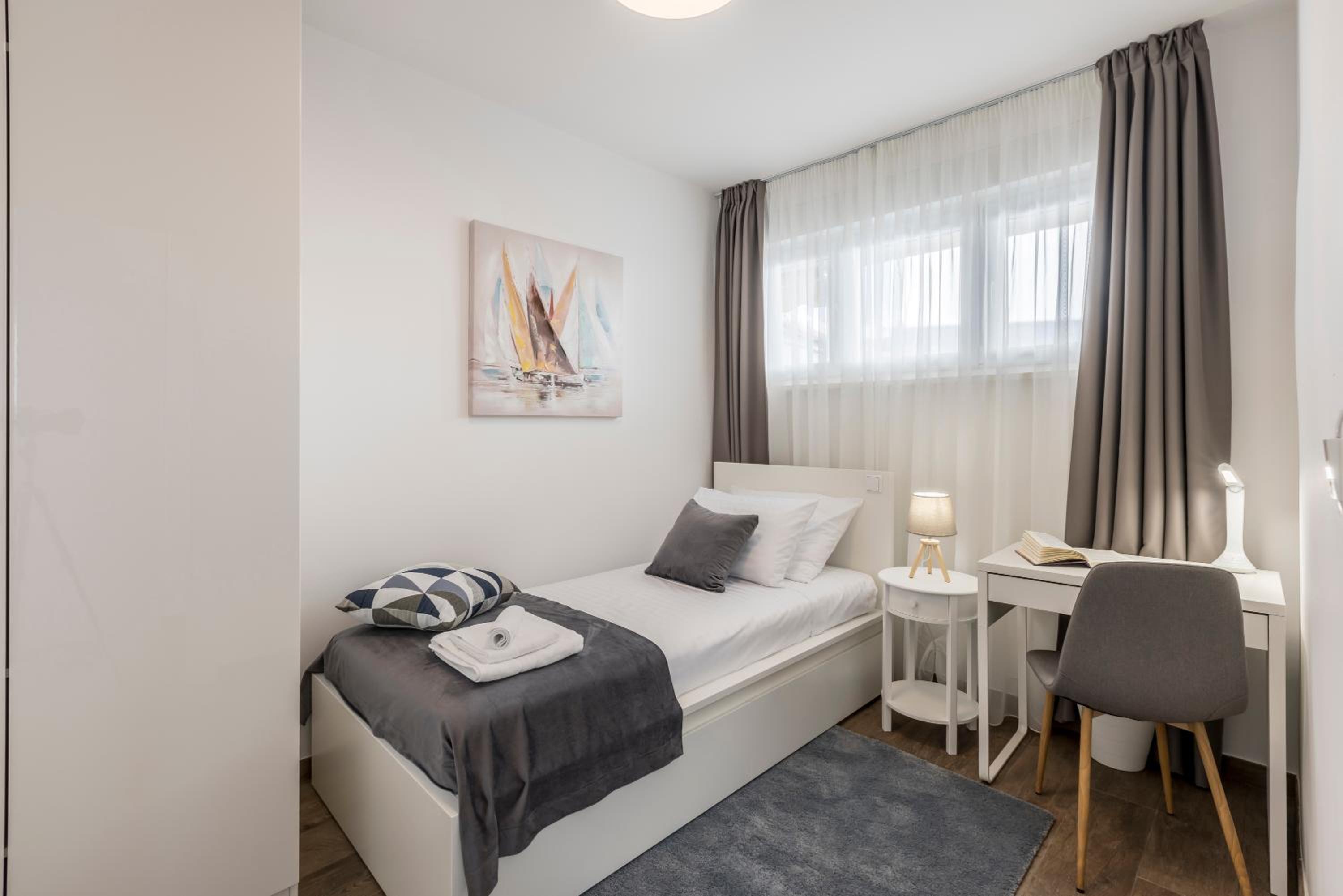 Two-Bedroom Apartment - Photo 25