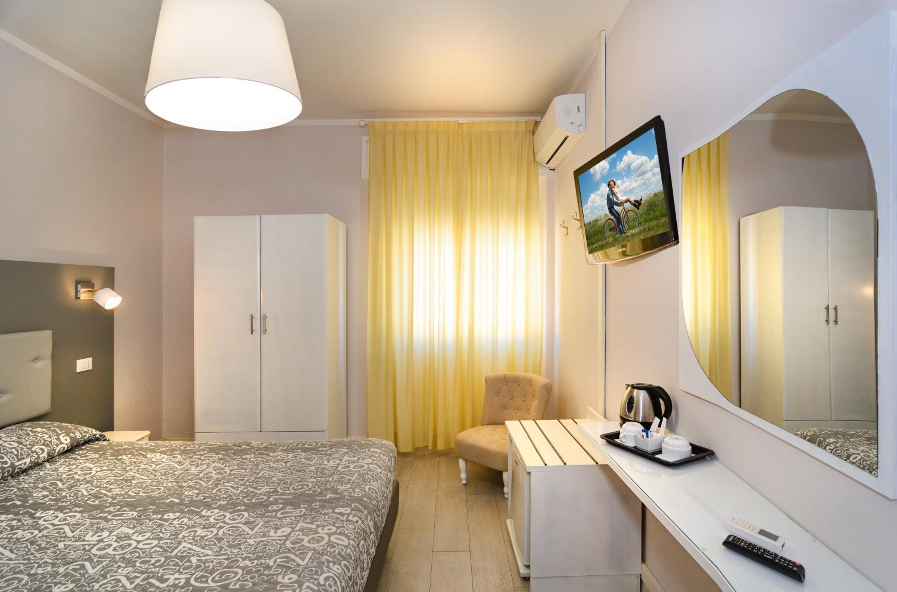 Quadruple Room photo 2