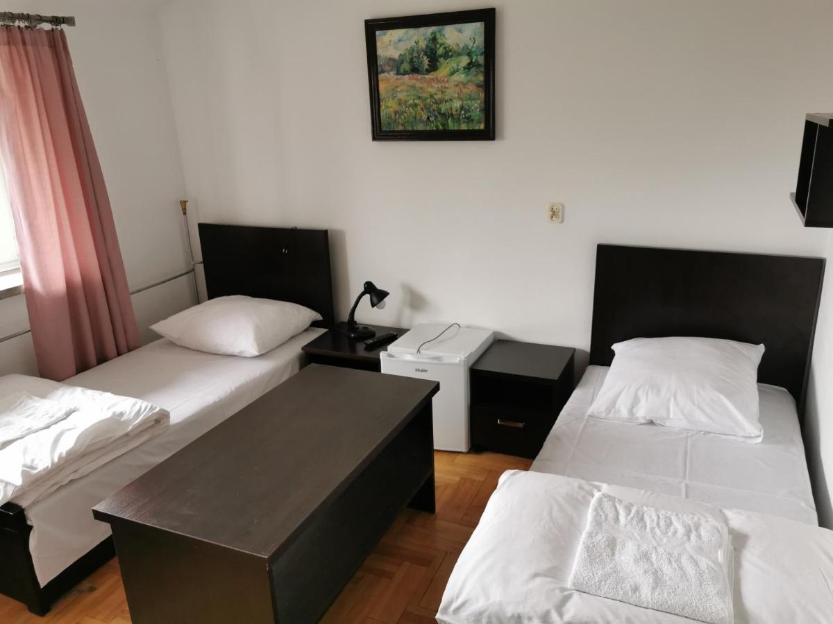 Triple Room photo 2