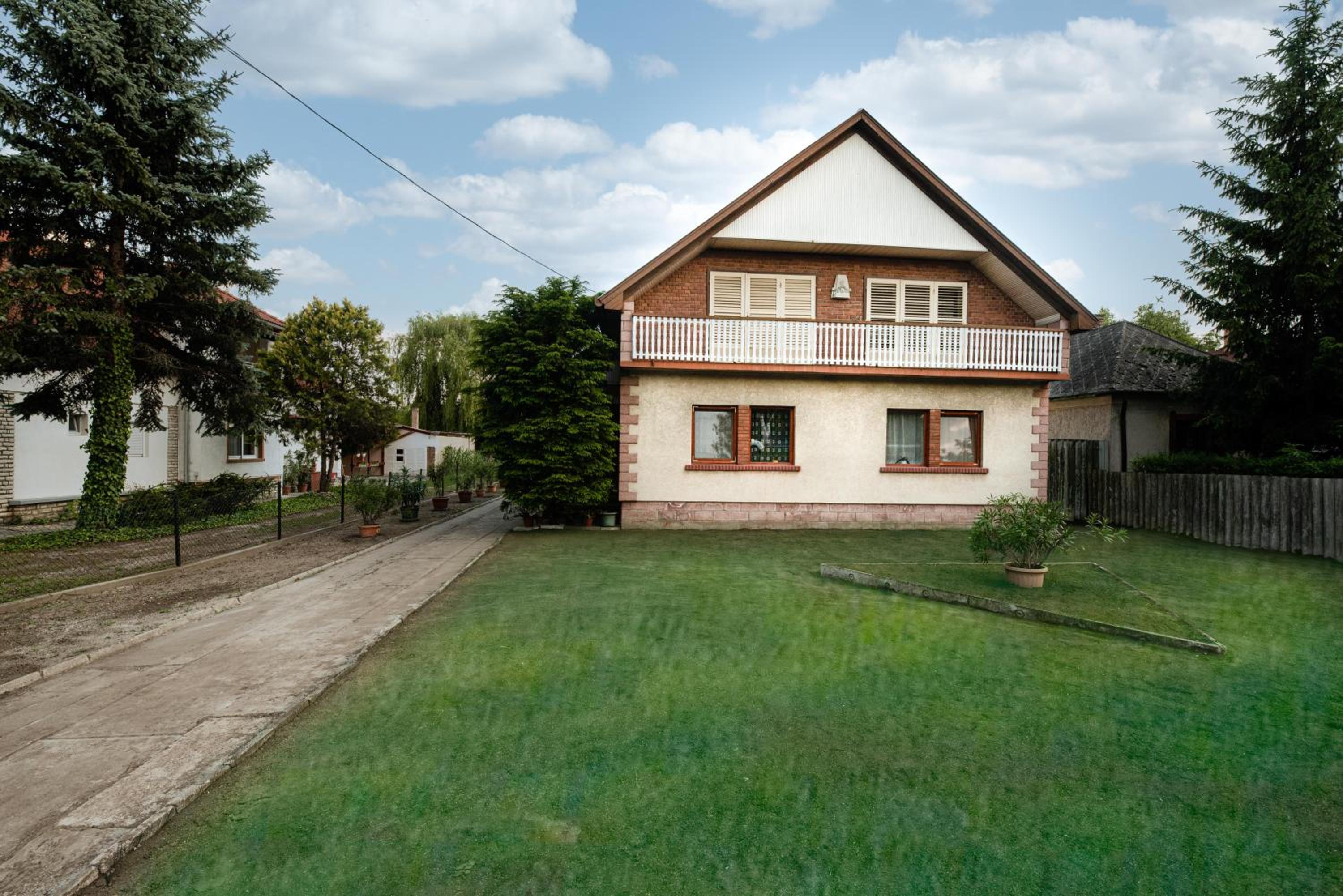 Apartment - Ground Floor photo 1
