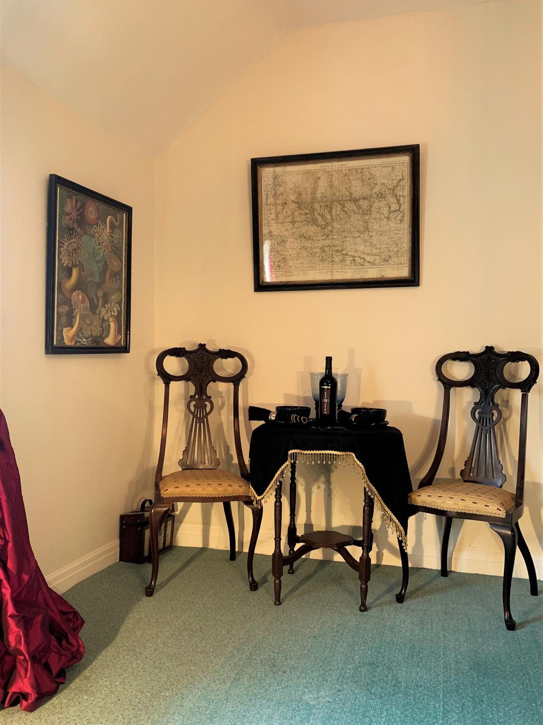 Deluxe Suite photo 2