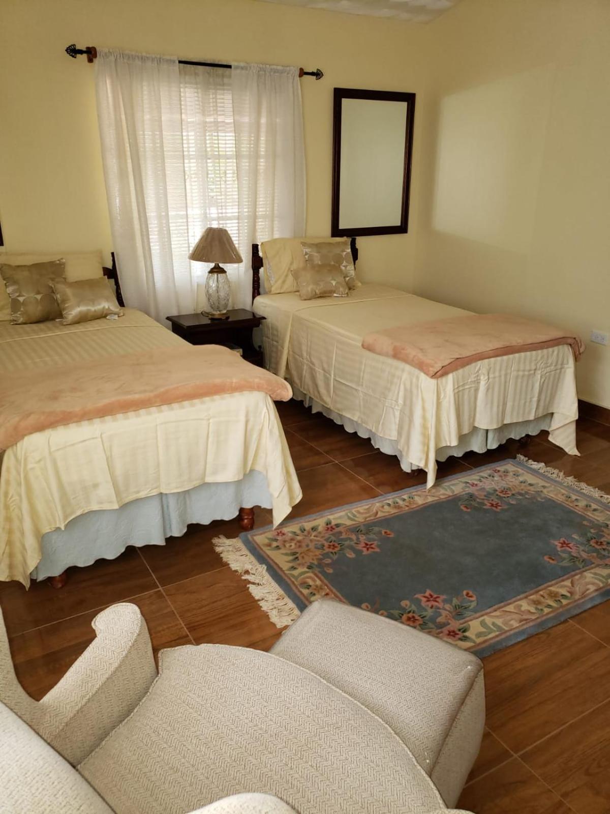 One-Bedroom Villa