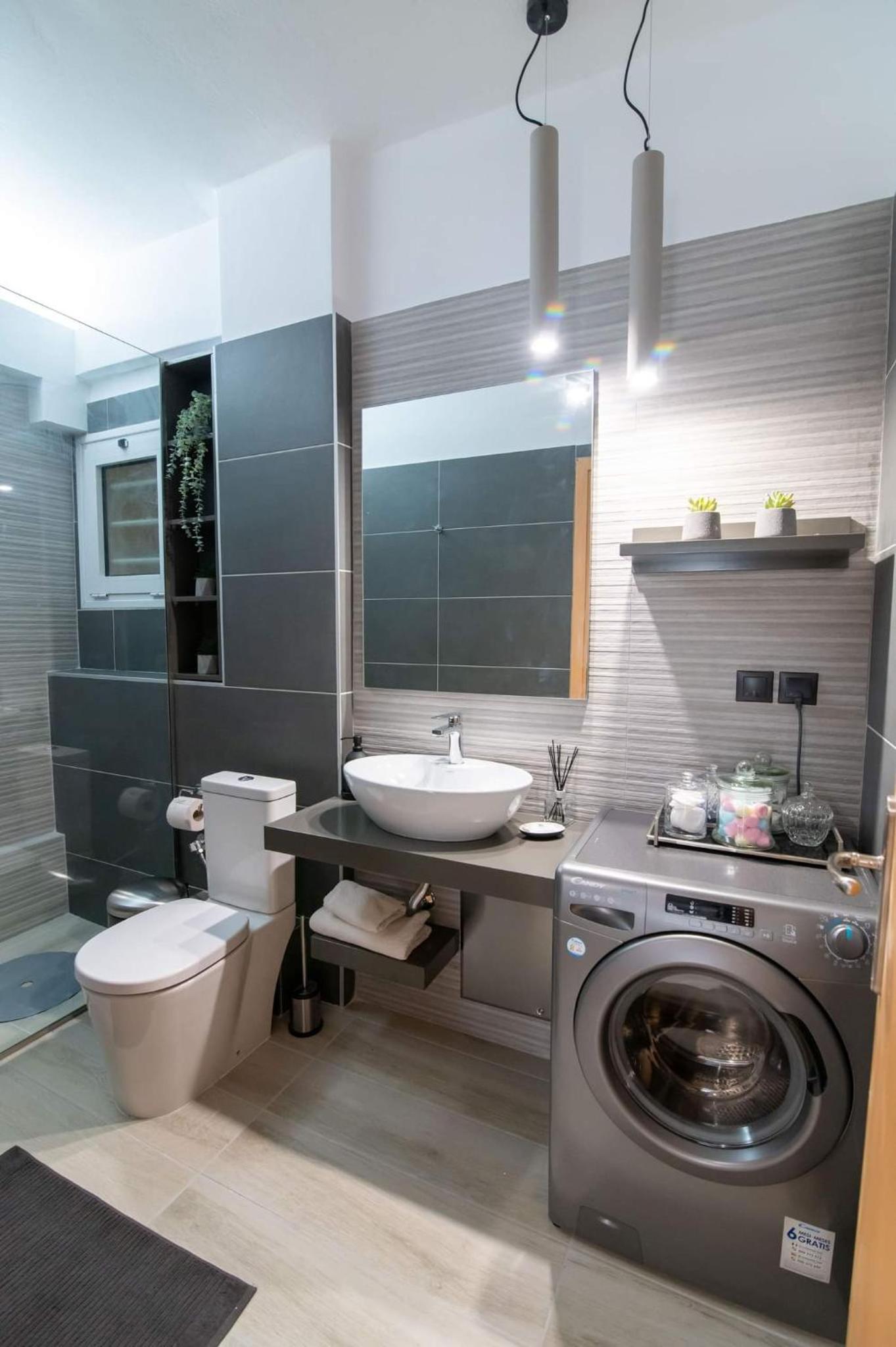 Two-Bedroom Apartment - Photo 15