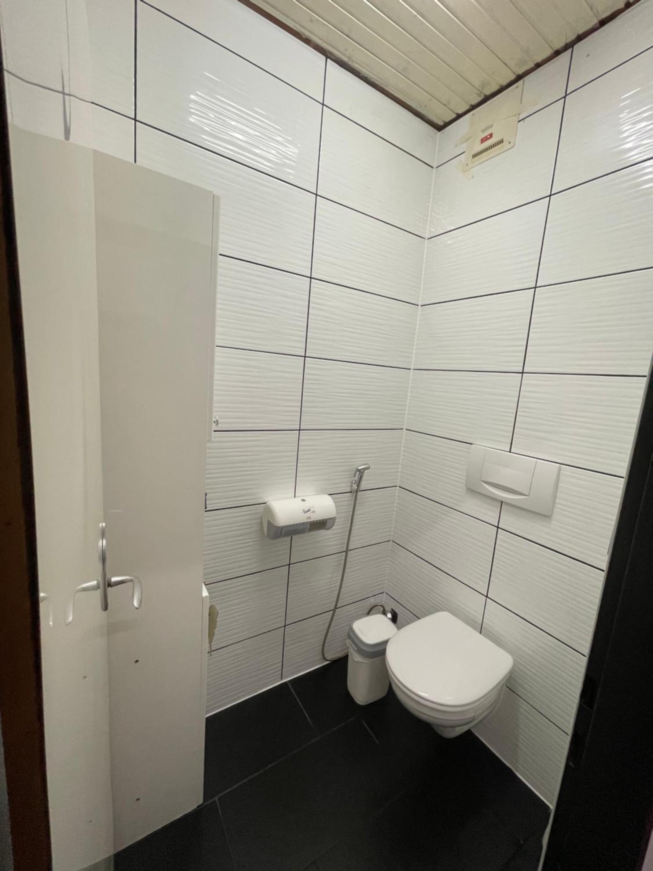 Deluxe Room - Photo 13