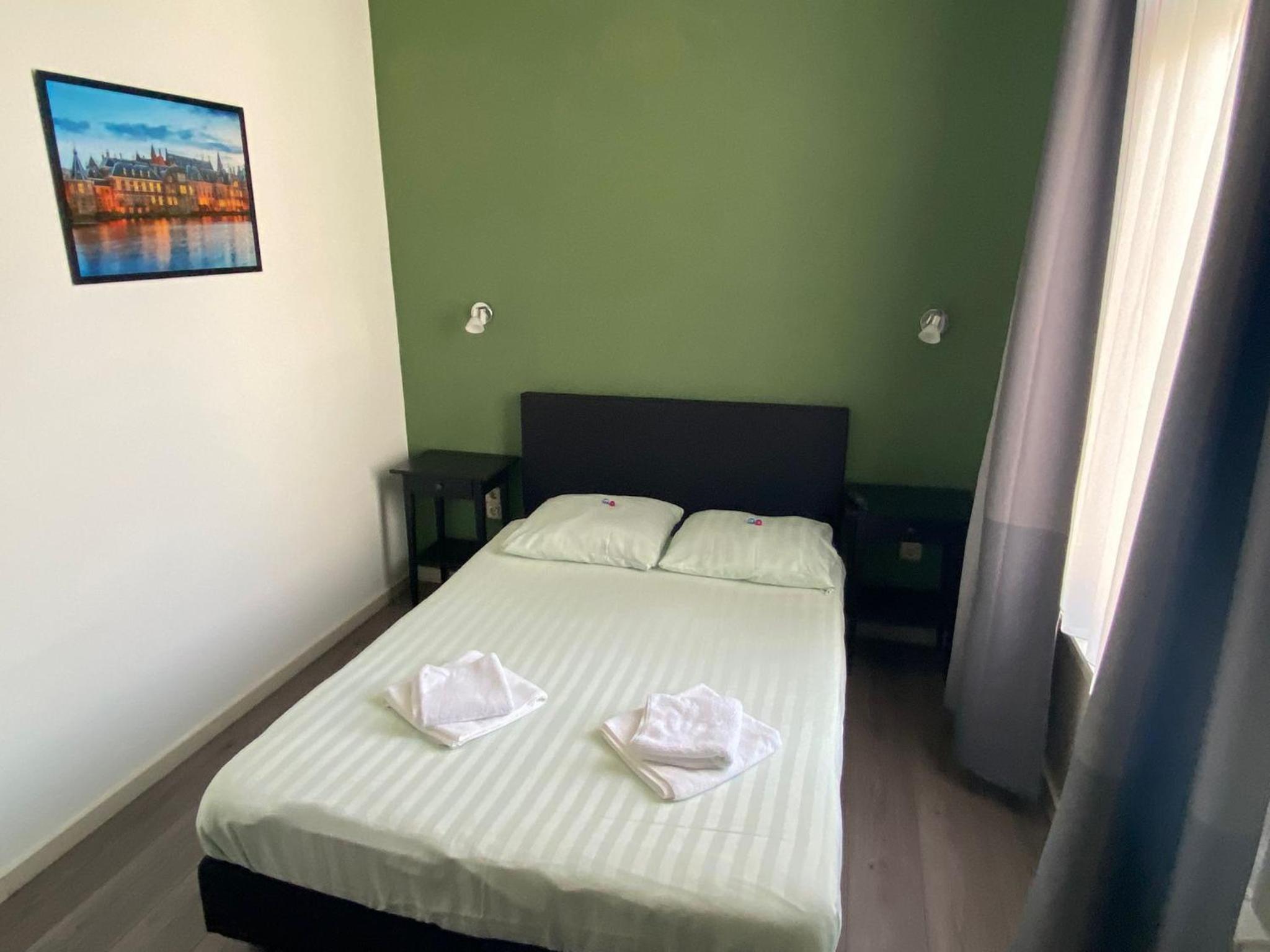 Double Room - Photo 2