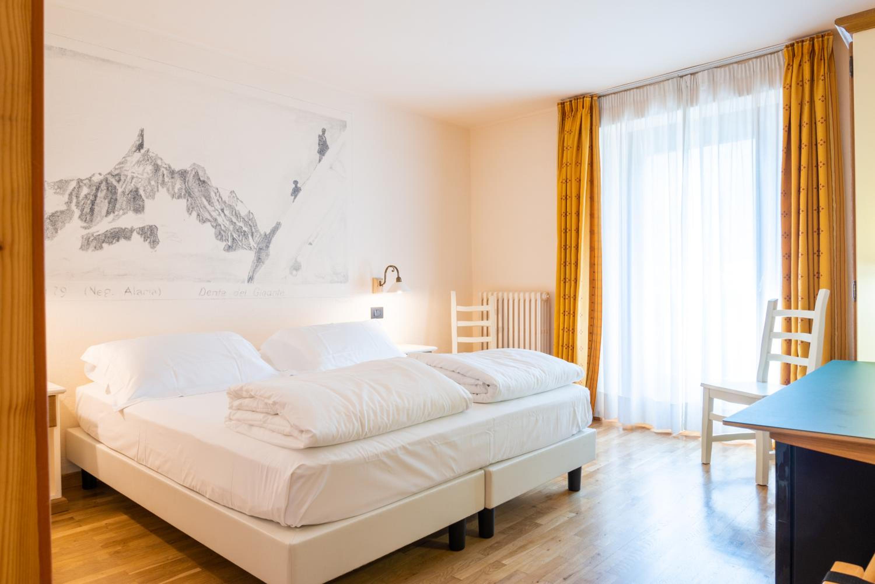 Superior Double Room - Photo 3