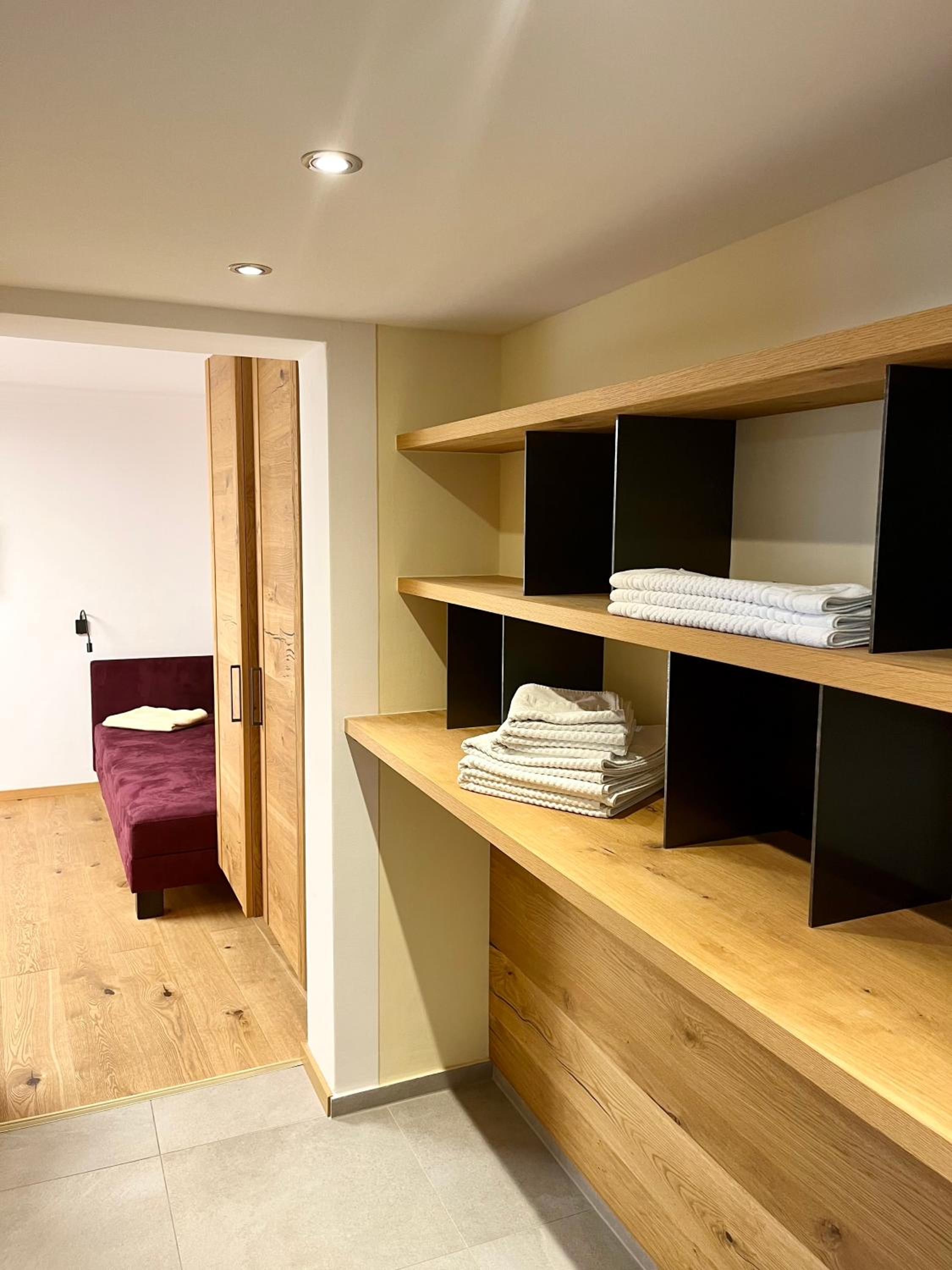Family Studio - Photo 6