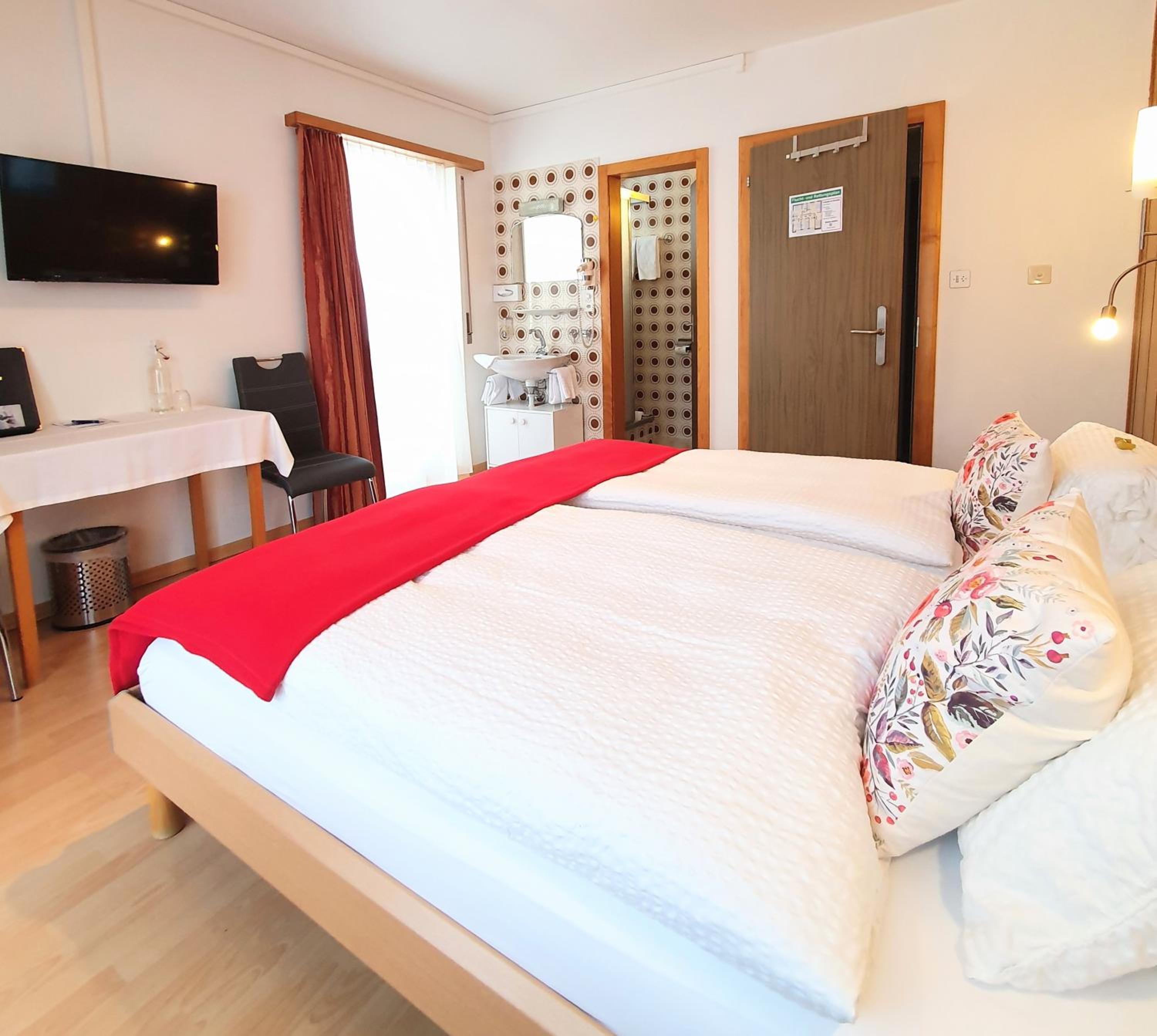 Twin Room photo 1