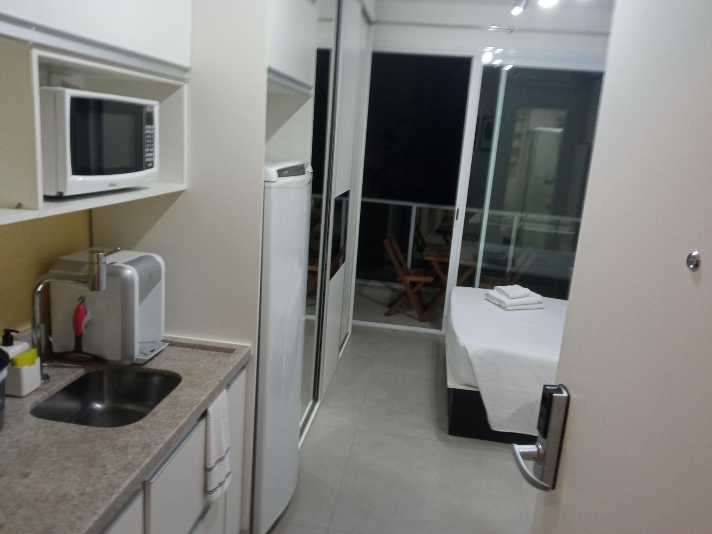 Studio Apartment - Photo 8