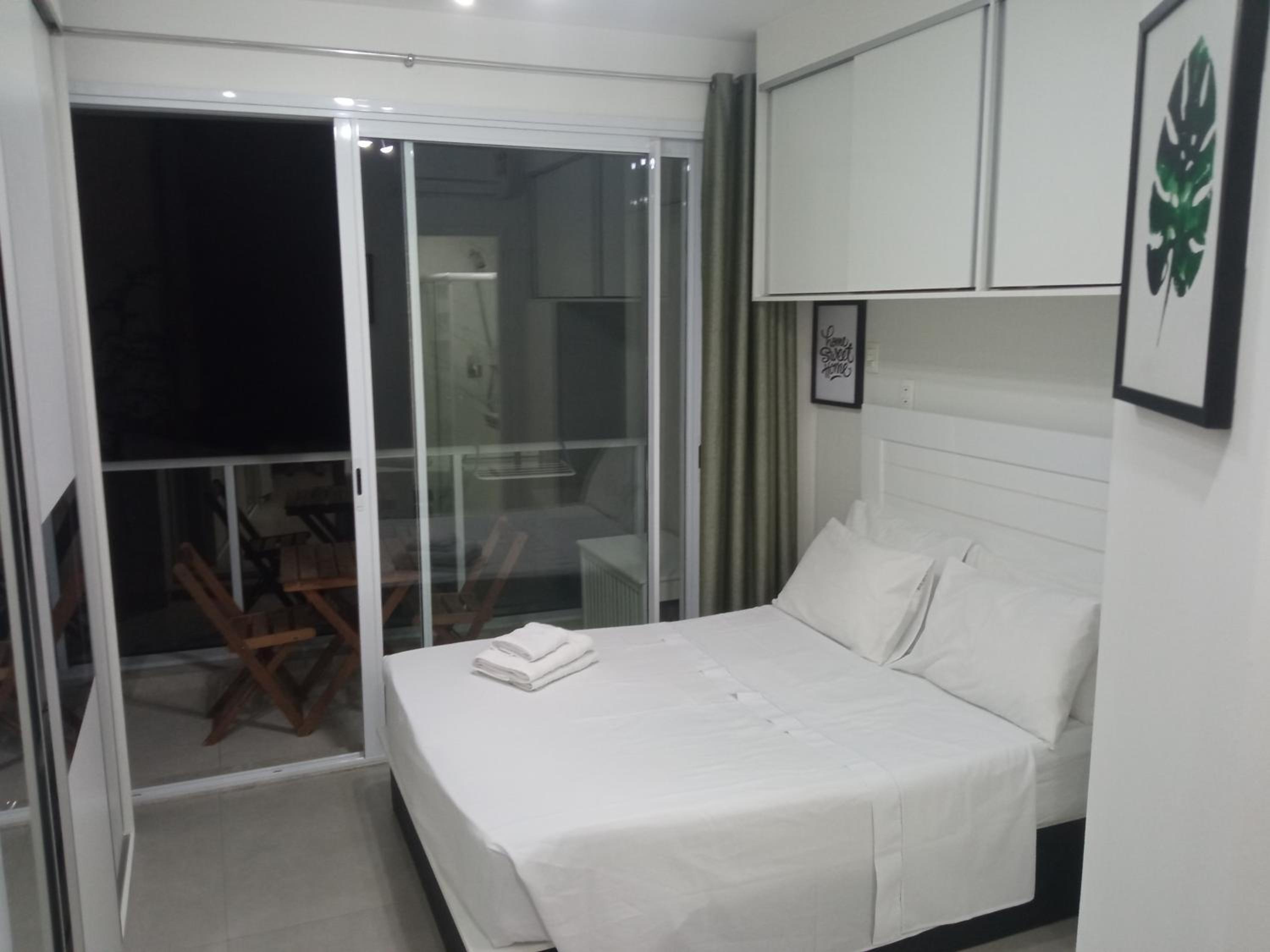 Studio Apartment - Photo 12