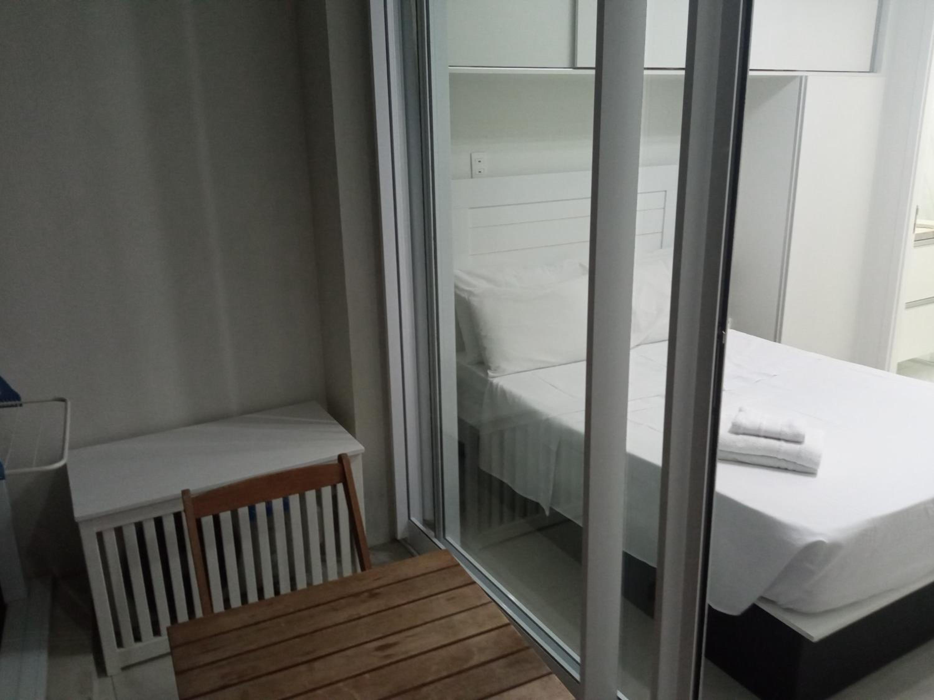 Studio Apartment - Photo 13