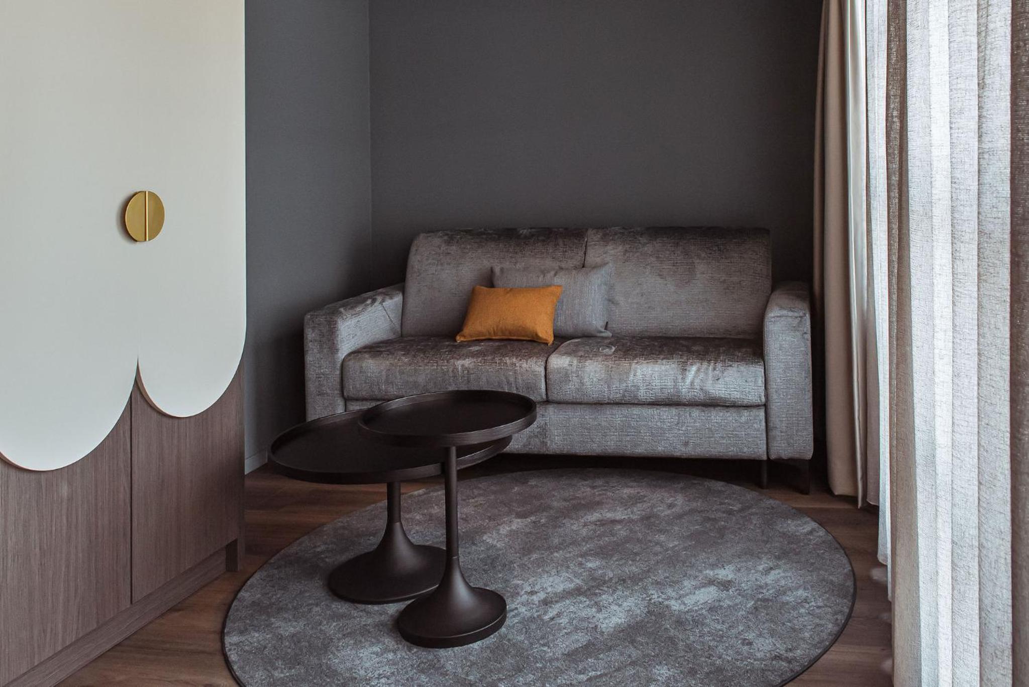 Family Room with Terrace photo 2