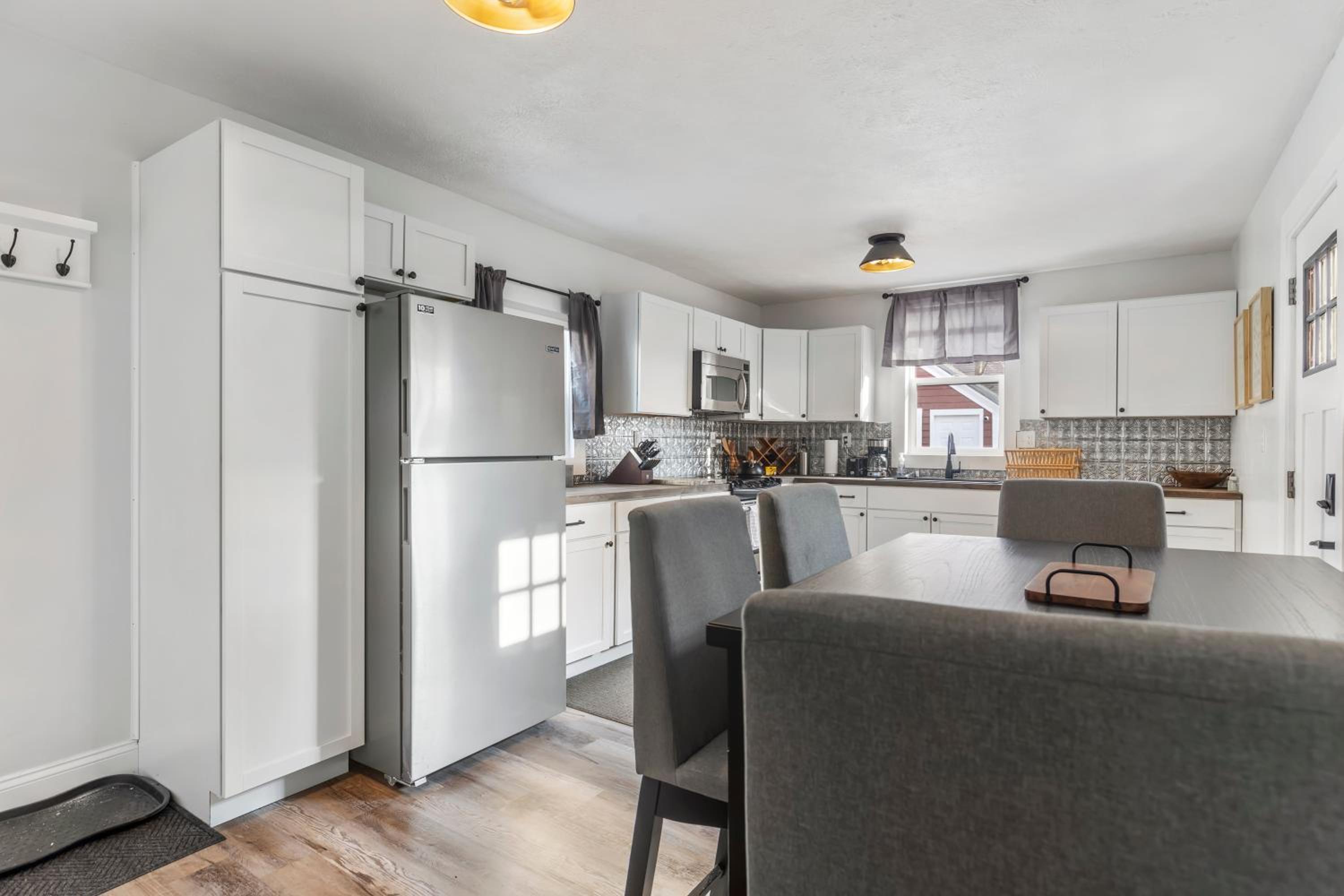 Three-Bedroom House - Photo 17