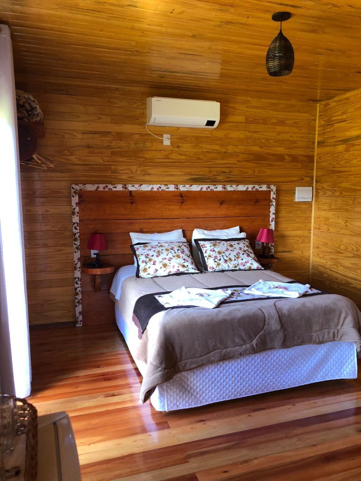 Deluxe Queen Suite - Photo 1