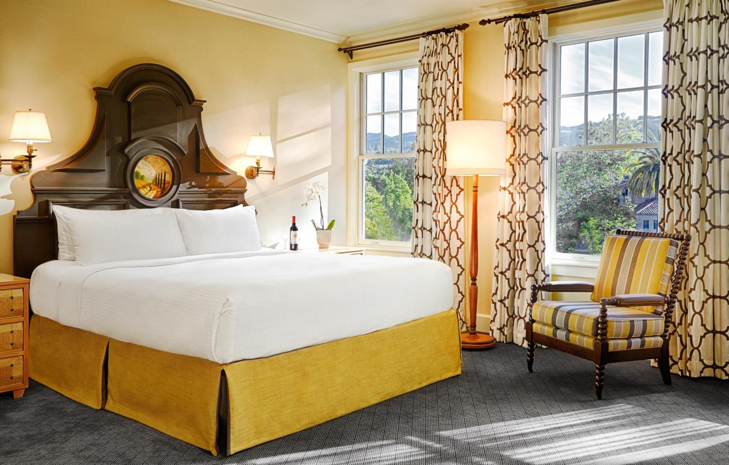 Fairmont King Room - Photo 3