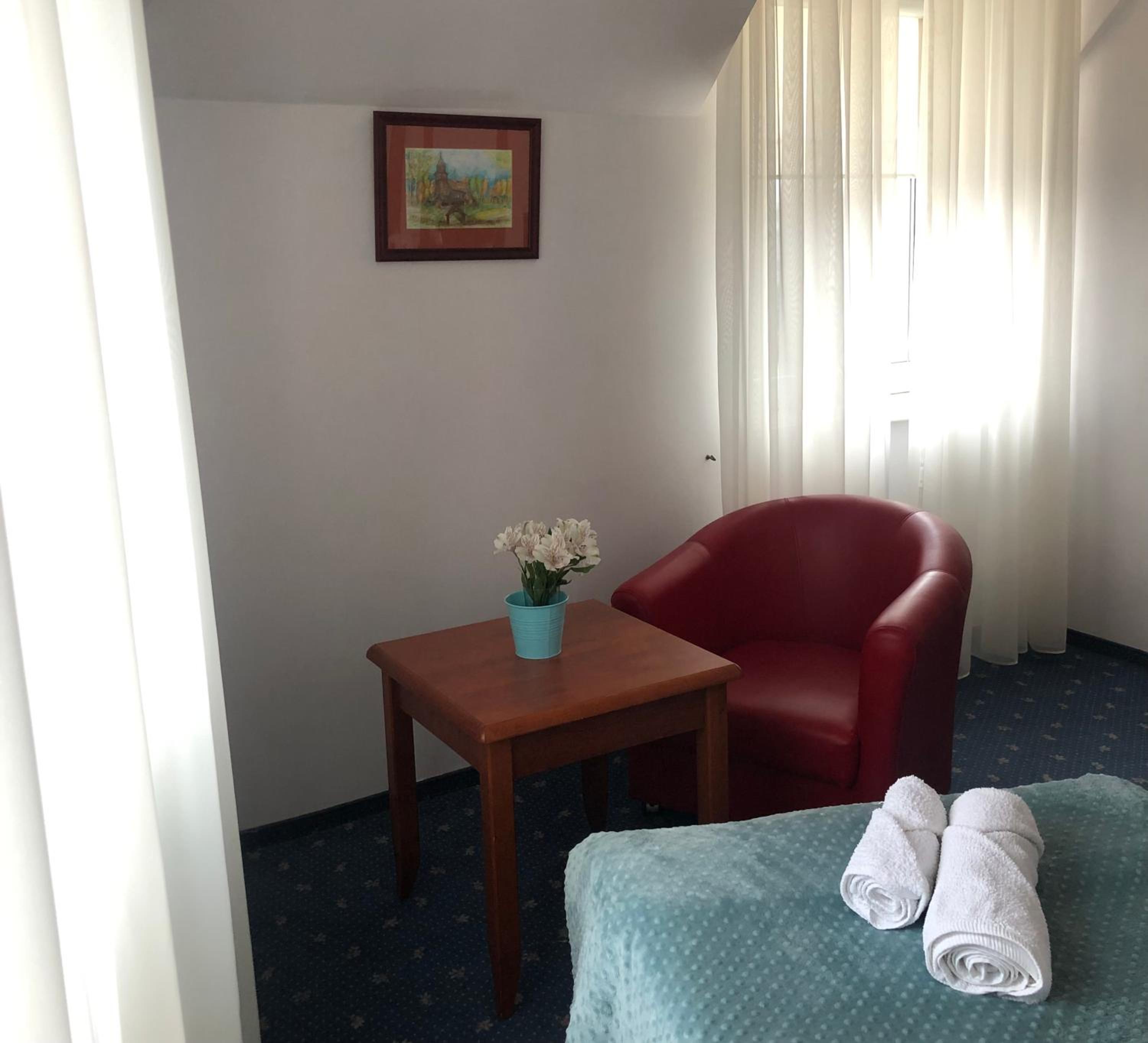 Single Room photo 3
