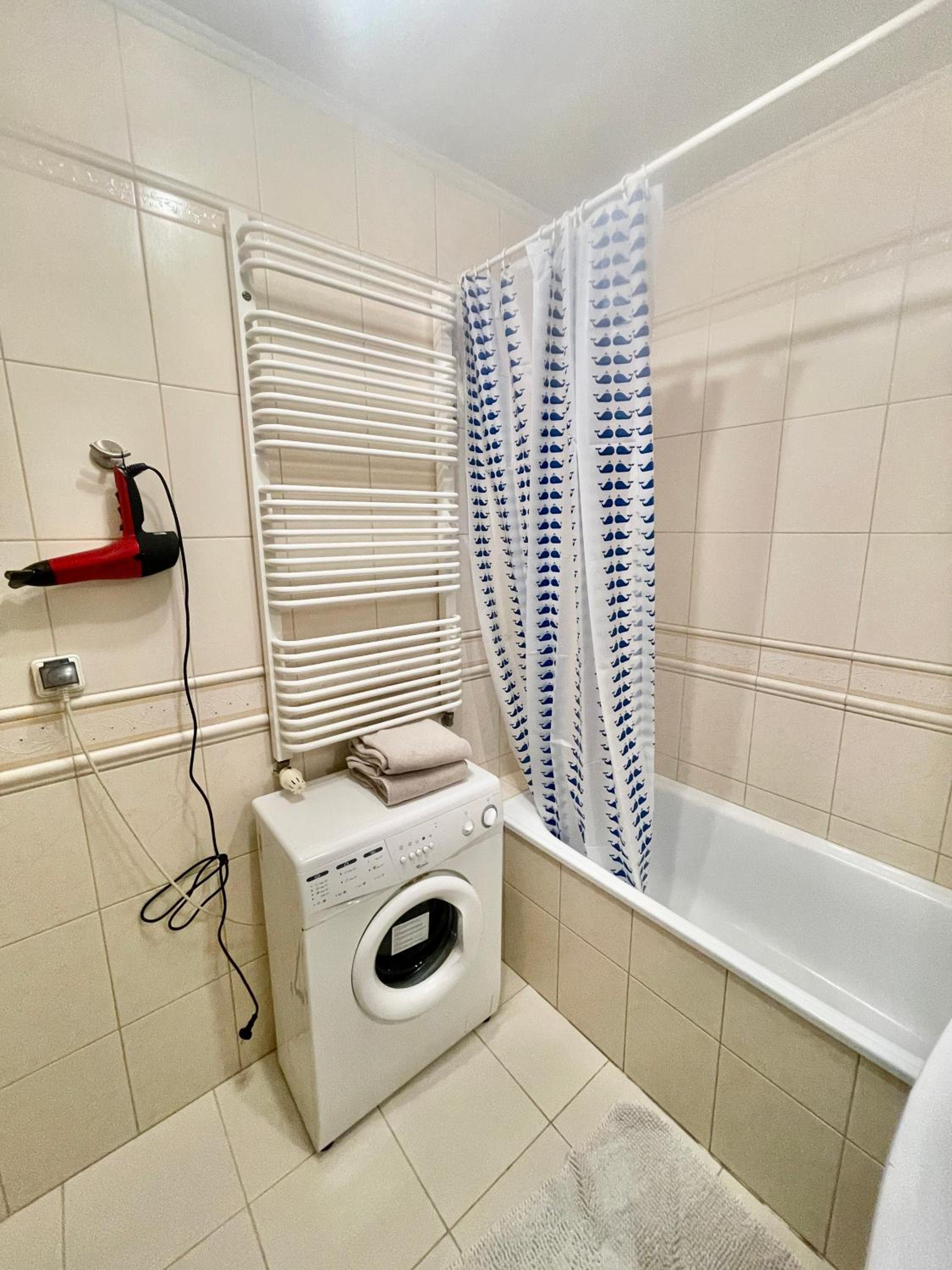 One-Bedroom Apartment - Photo 42