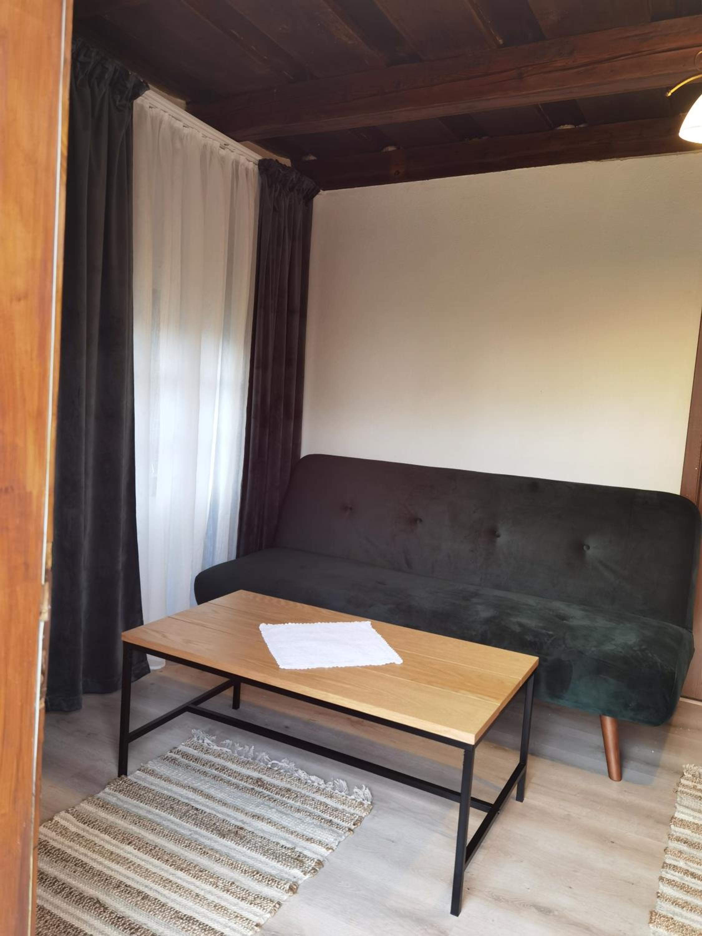 Deluxe Double Room with Extra Bed - Photo 9
