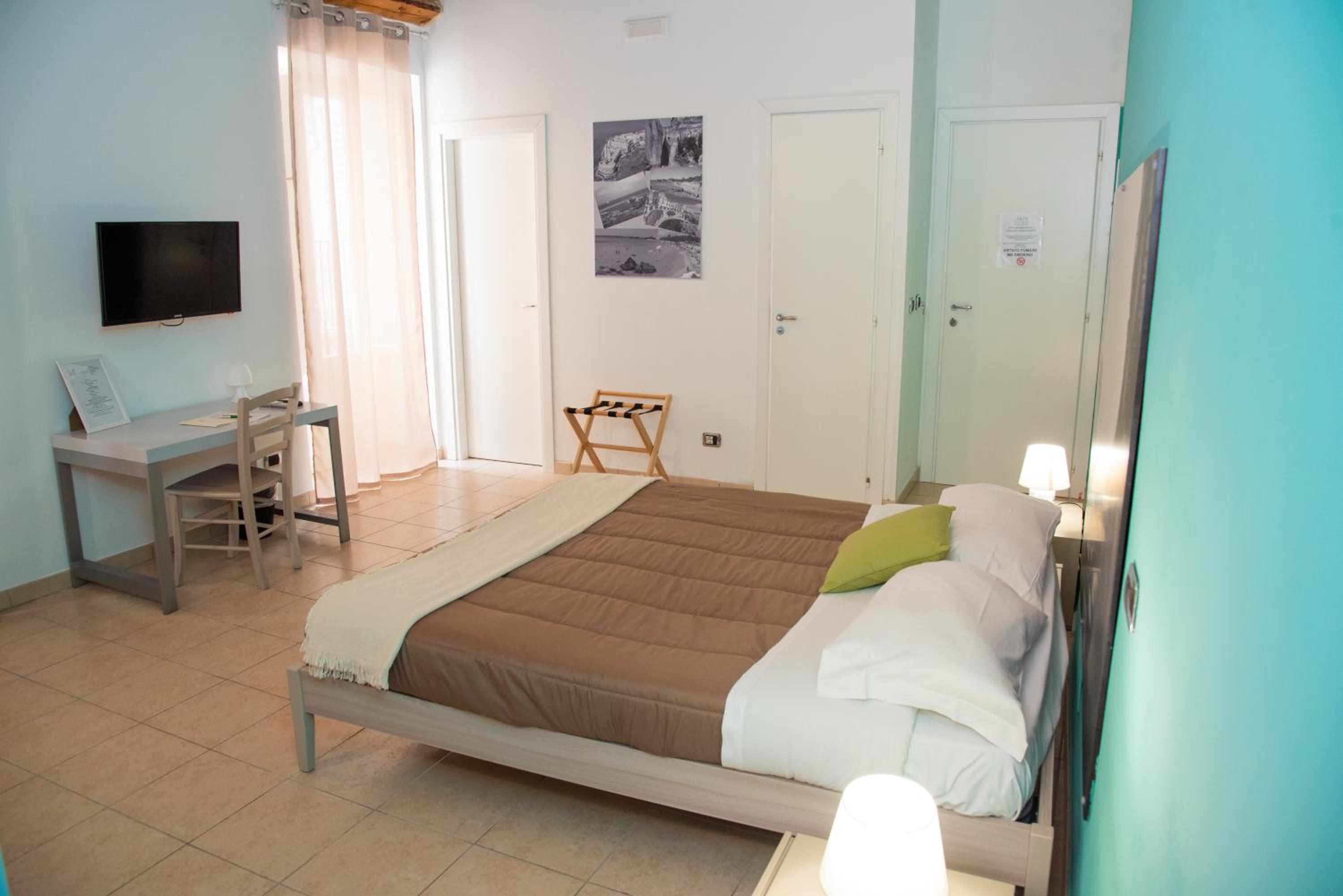 Superior Double Room - Photo 14