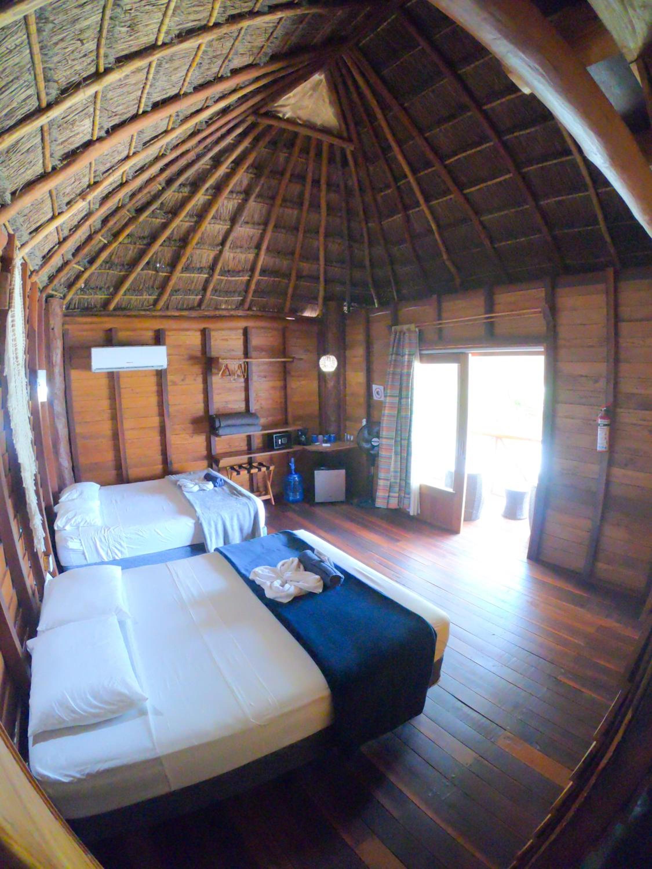 Deluxe Twin Room with Sea View - Photo 40