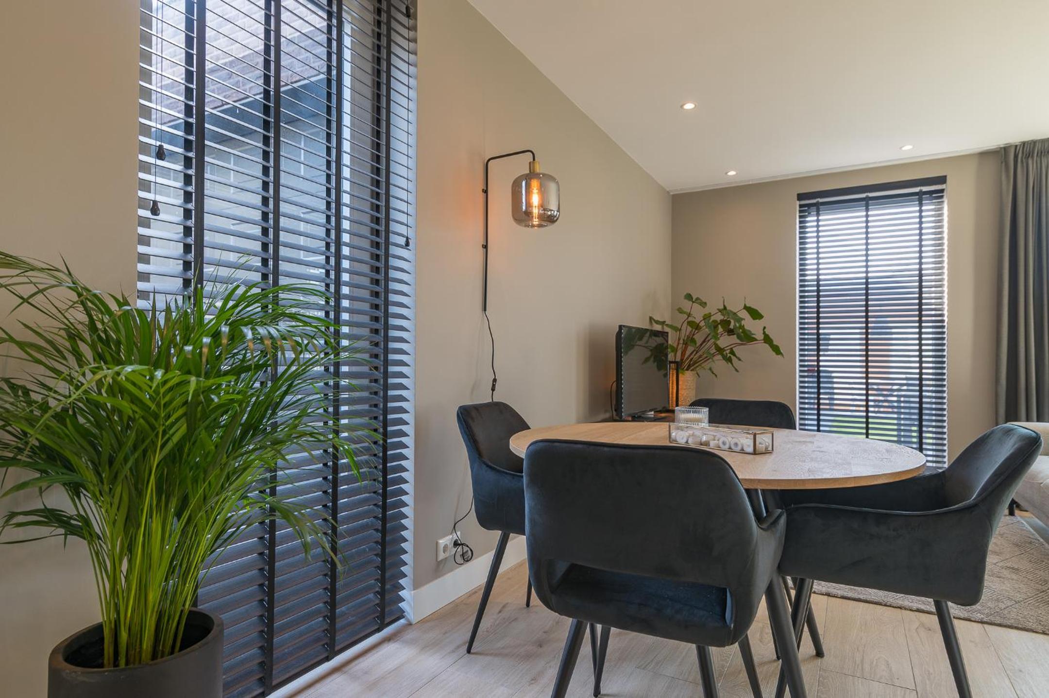 Two-Bedroom Apartment with Terrace photo 2