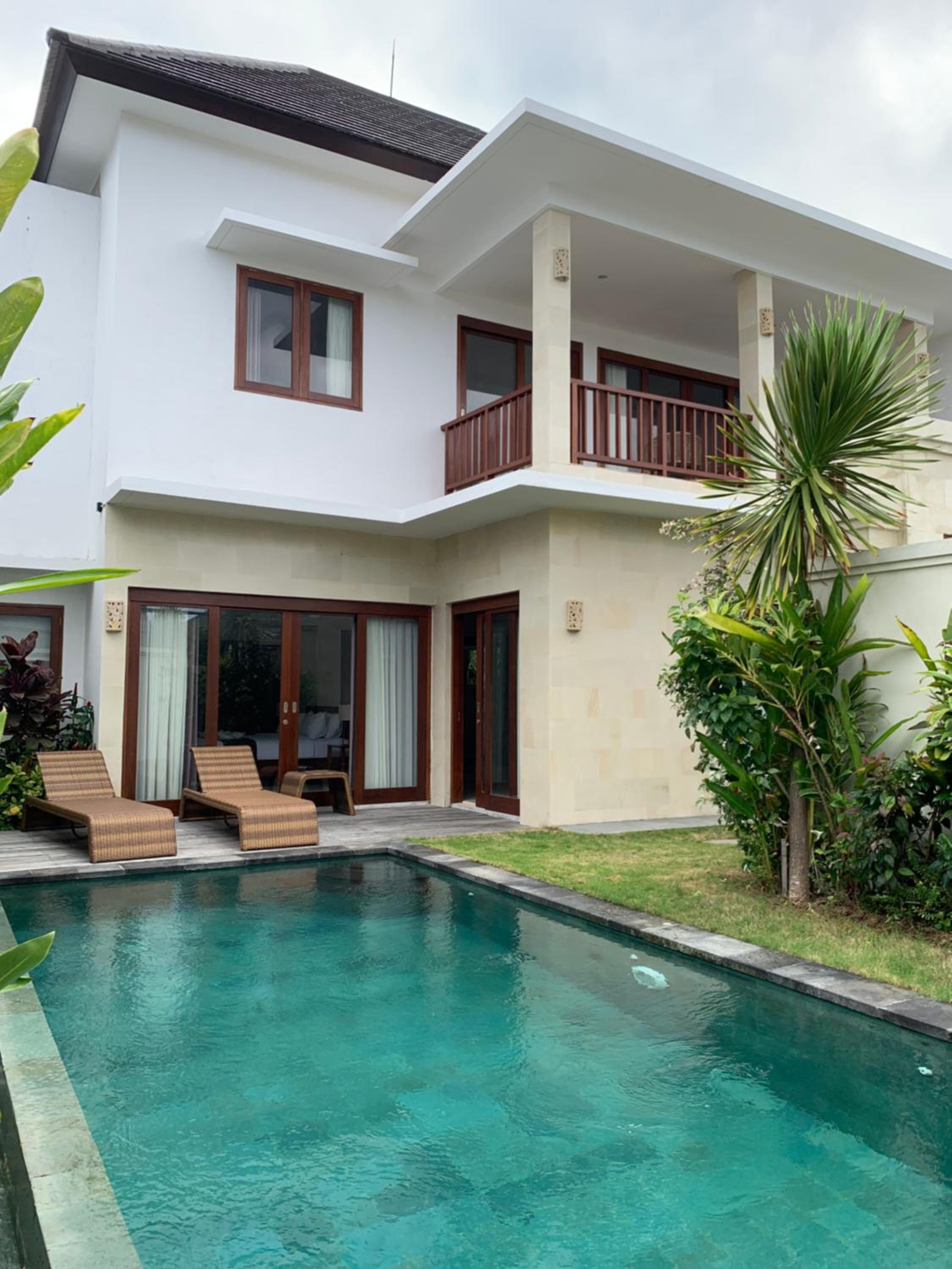 Royal Three-Bedroom Villa with Private Pool - Photo 3