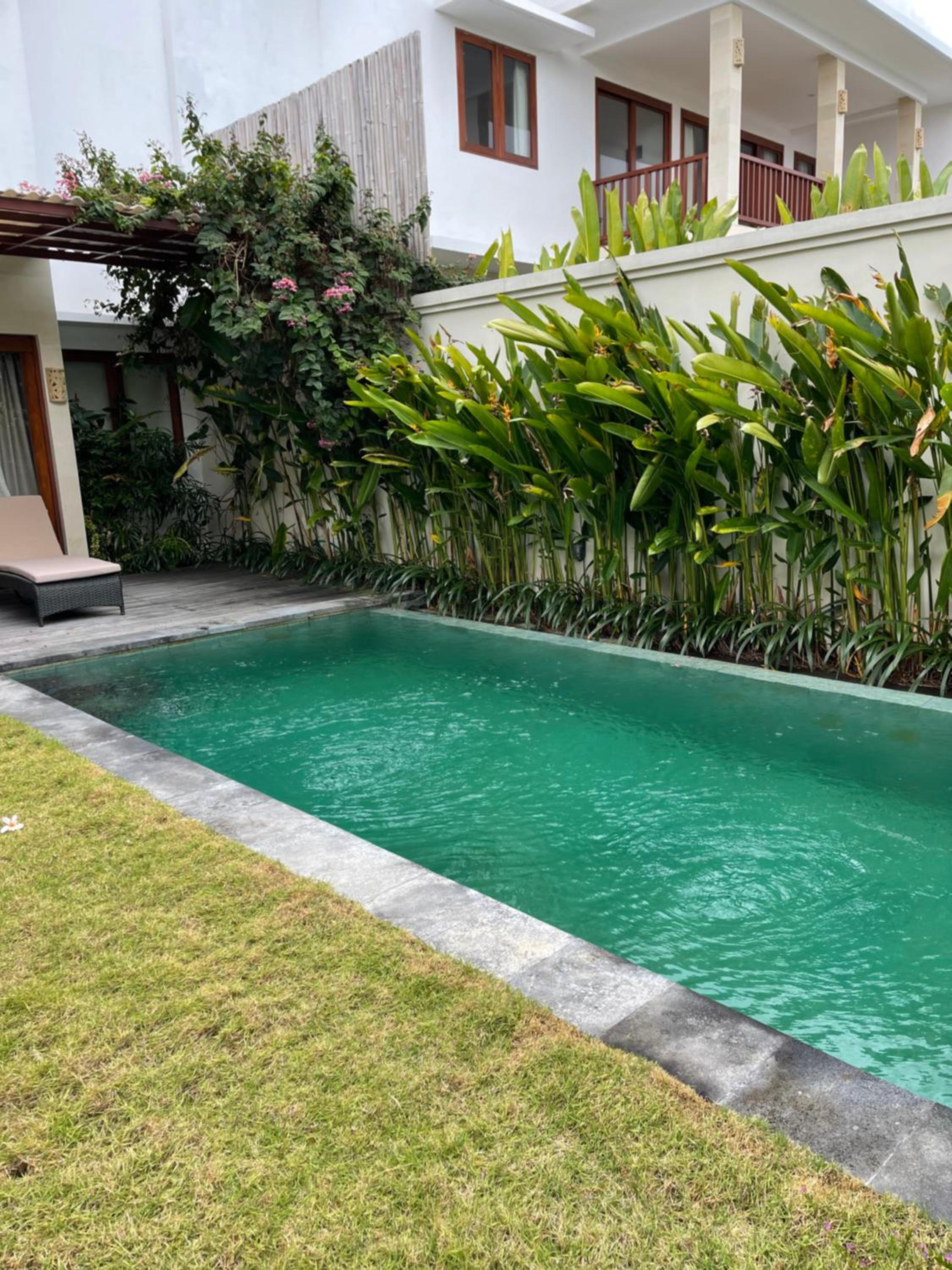 Royal Three-Bedroom Villa with Private Pool - Photo 2