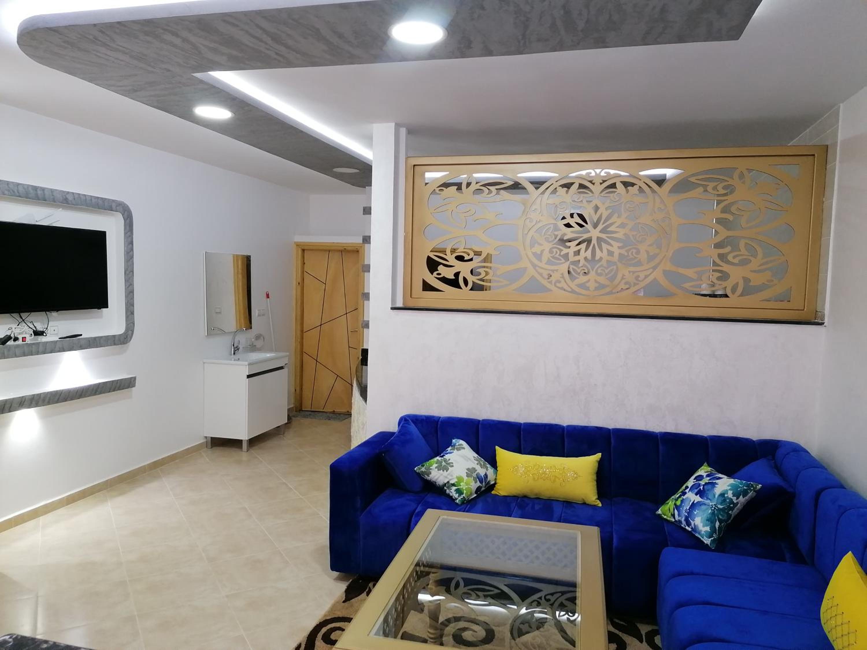 One-Bedroom Apartment photo 3