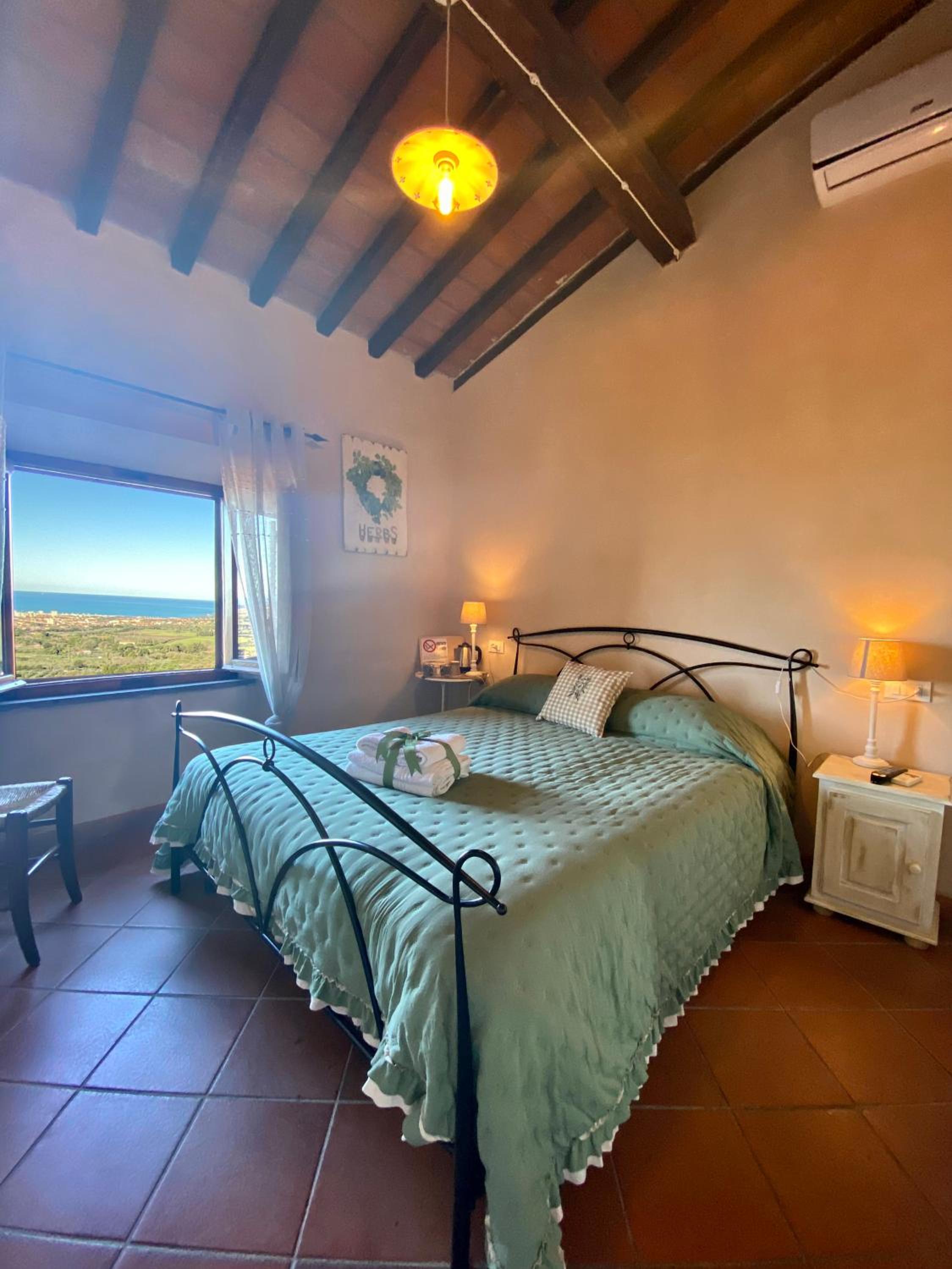 Deluxe Double Room with Sea View photo 1