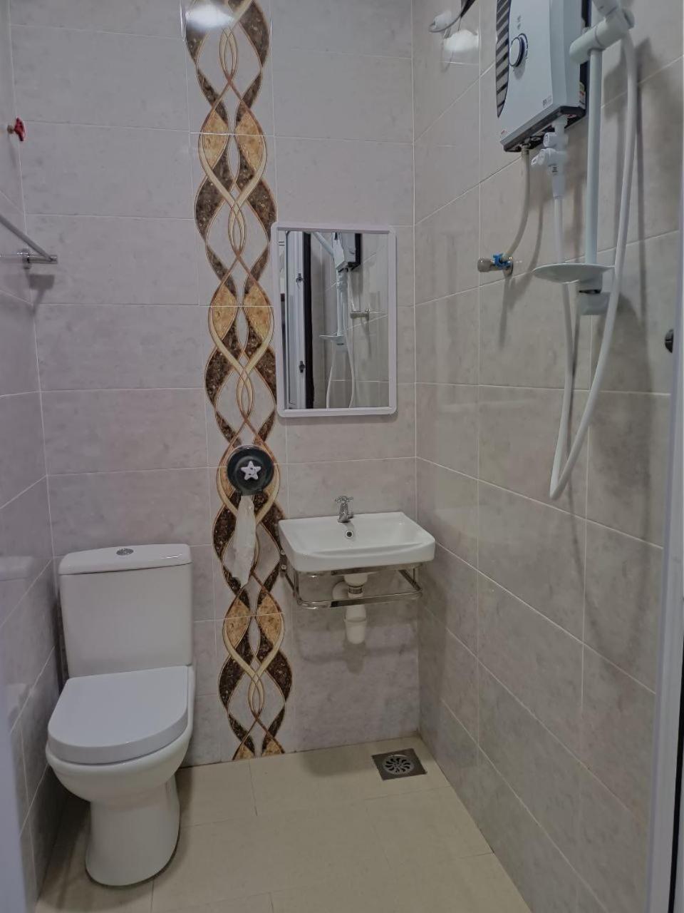 Standard Twin Room photo 3