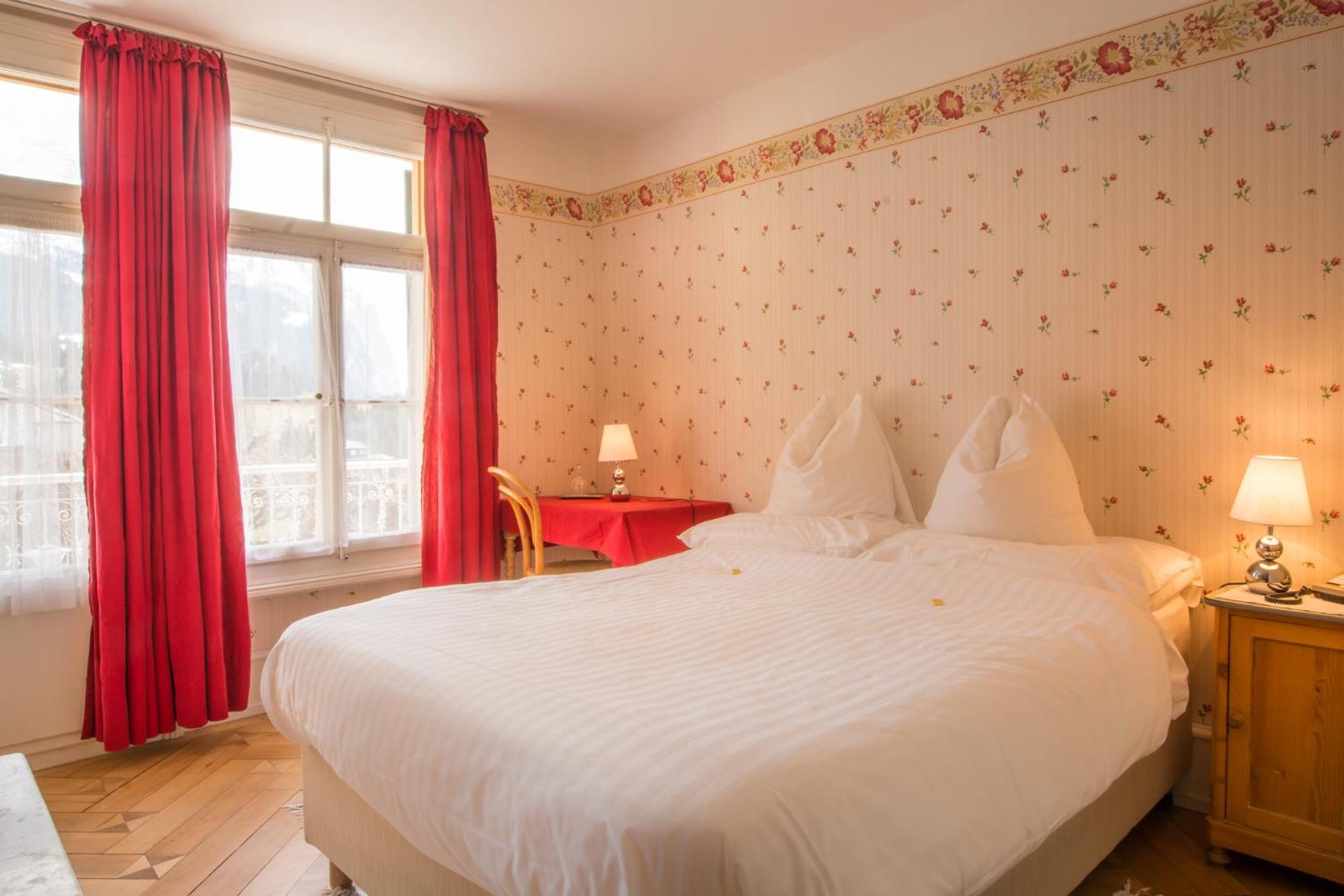 Standard Double or Twin Room - Photo 1