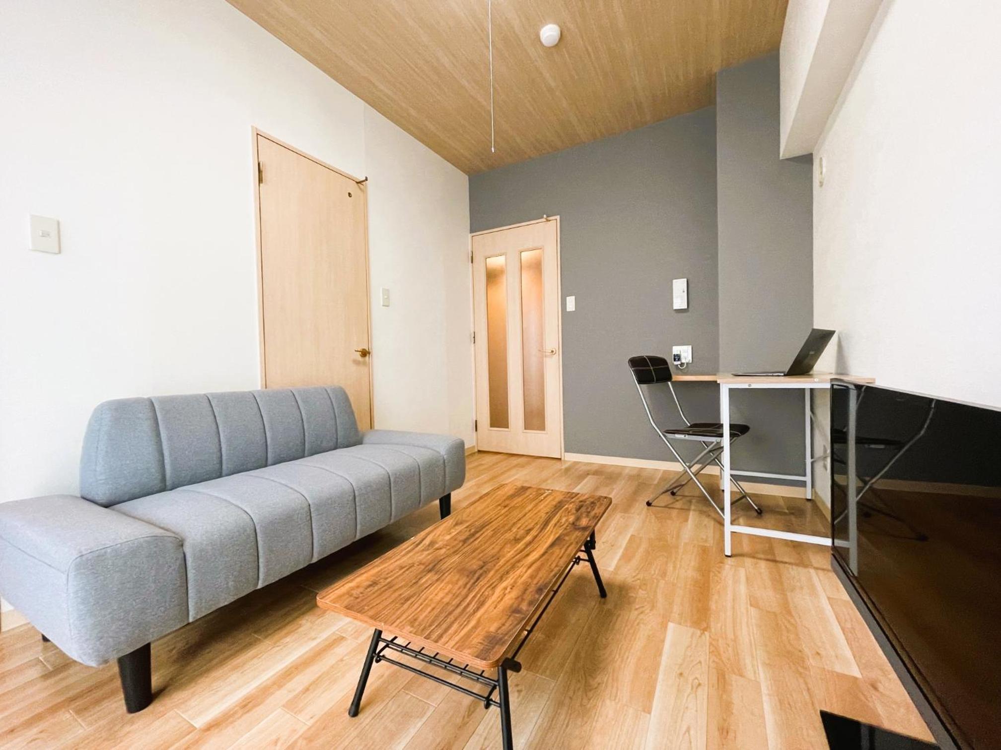One-Bedroom Apartment - Photo 21