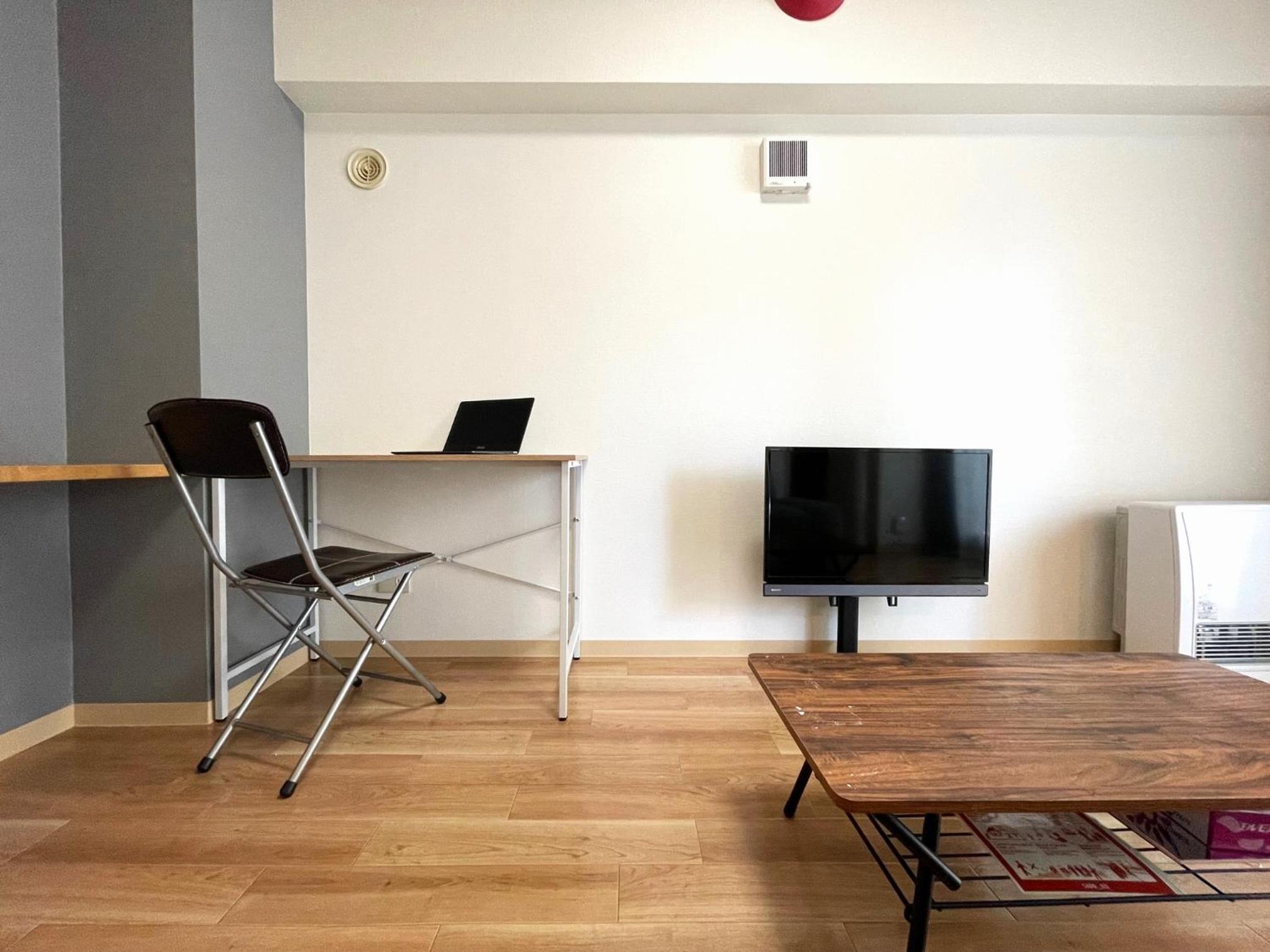 One-Bedroom Apartment - Photo 23