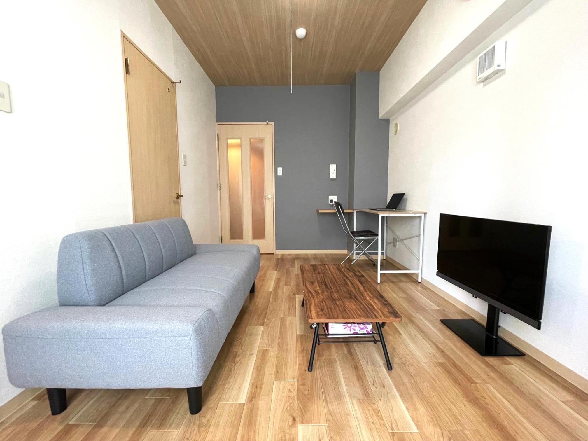 One-Bedroom Apartment - Photo 25