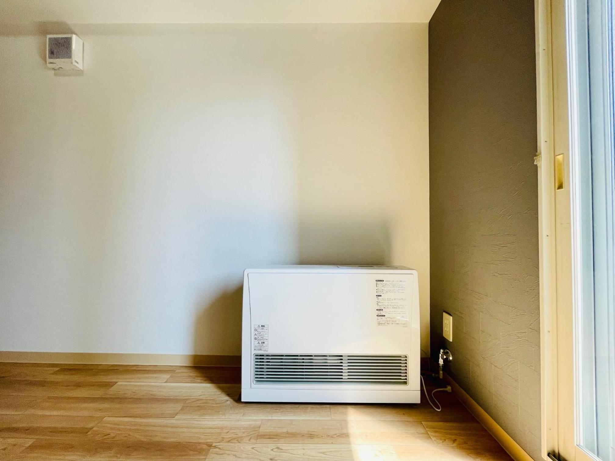 One-Bedroom Apartment - Photo 28