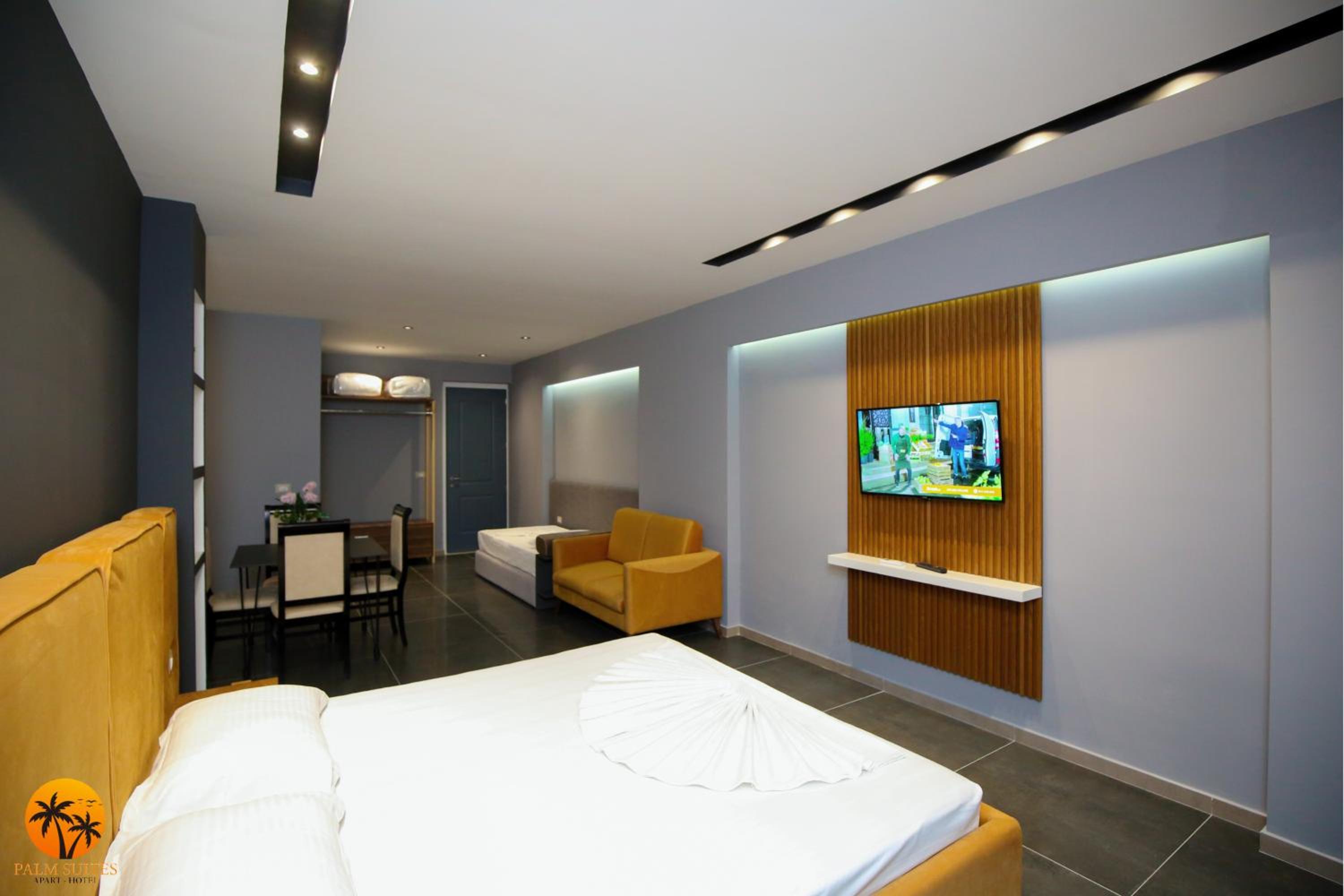 Panoramic Deluxe Suite