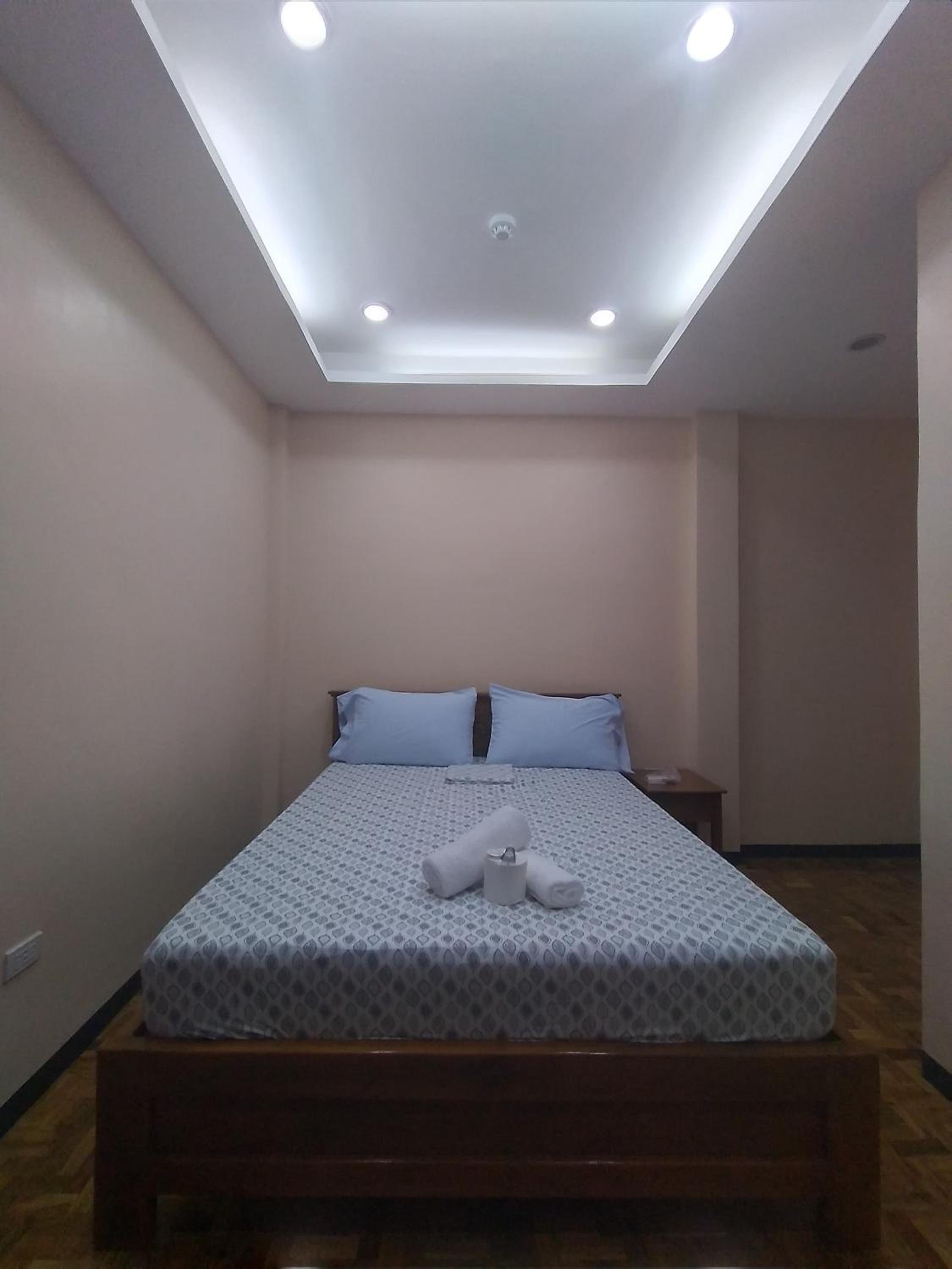 Standard Double Room - Photo 3