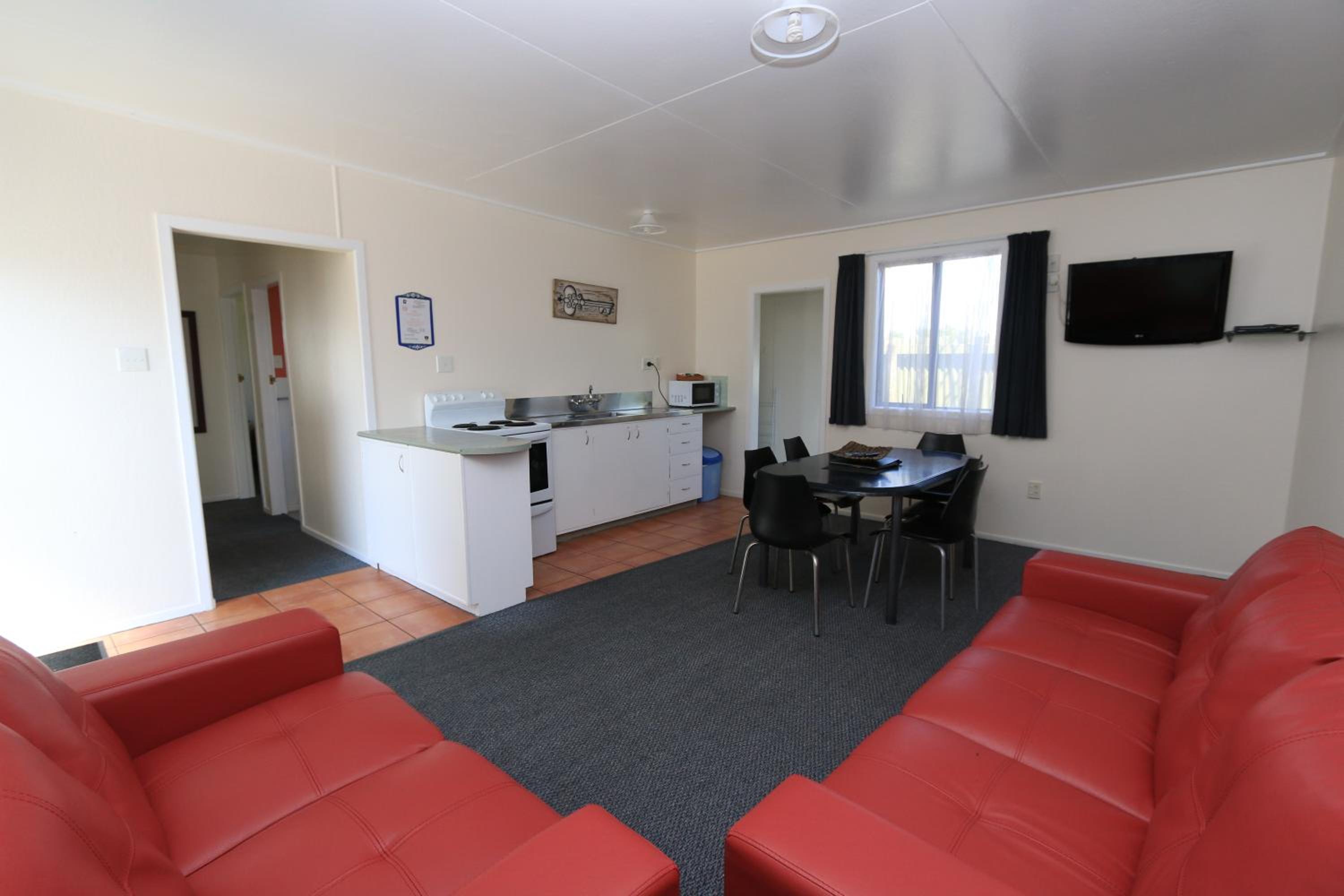 Three-Bedroom Family Apartment photo 1