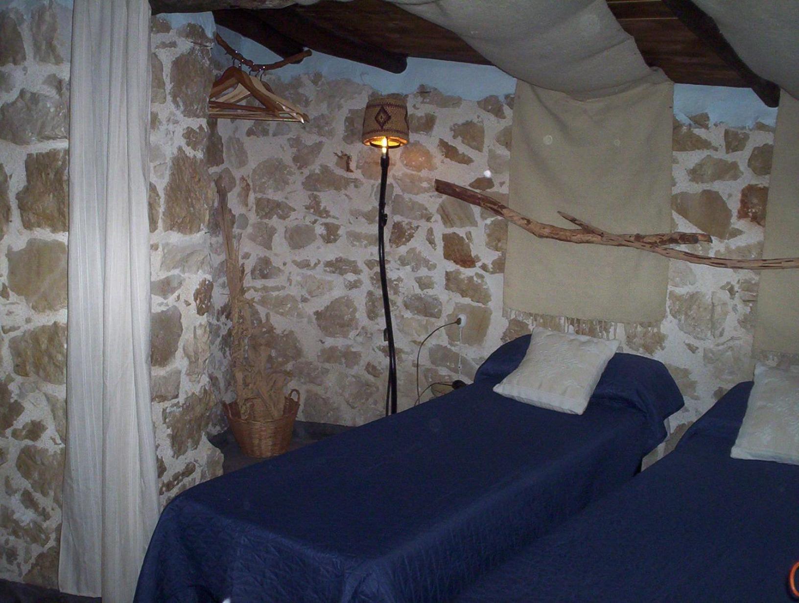 Classic Quadruple Room - Photo 6