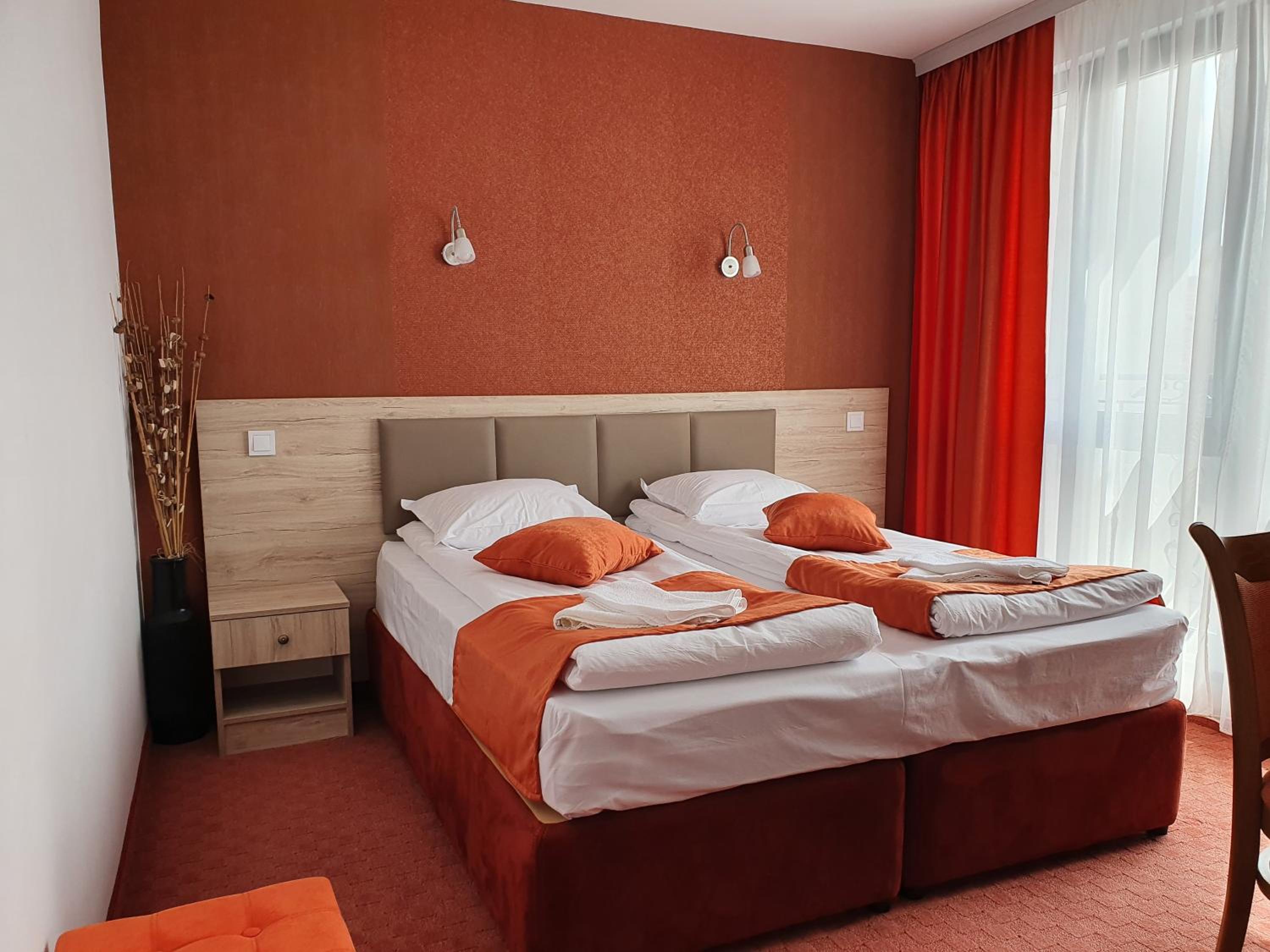 Standard Double Room photo 2