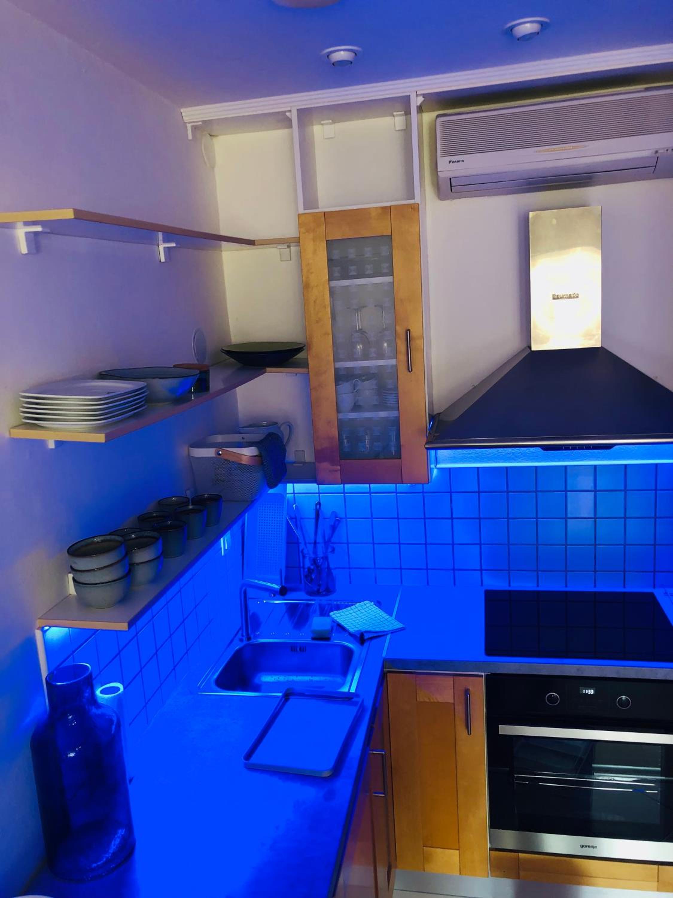 Two-Bedroom Apartment - Photo 17