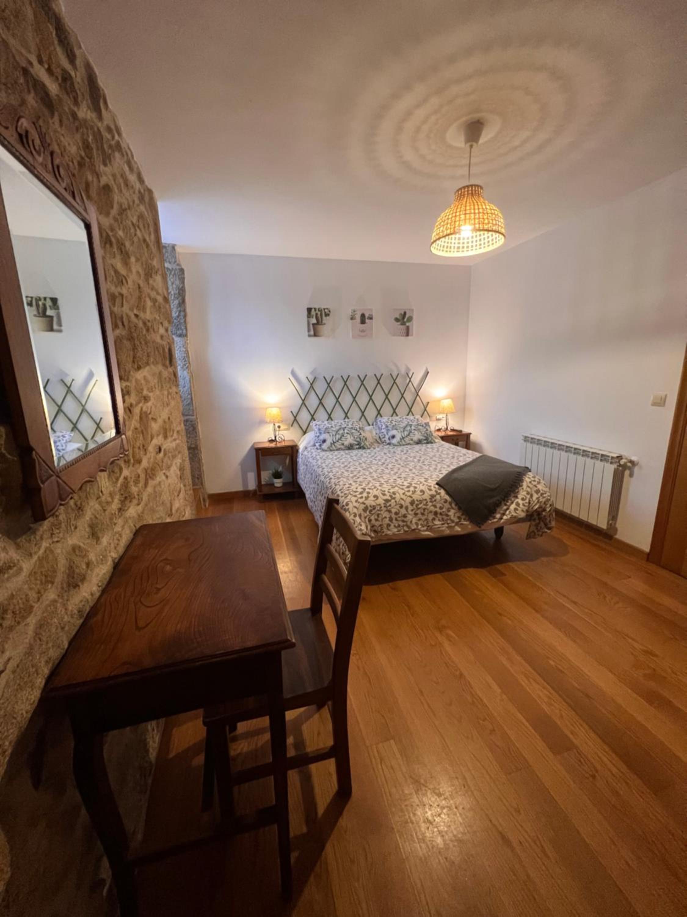 Double Room with Private Bathroom photo 2