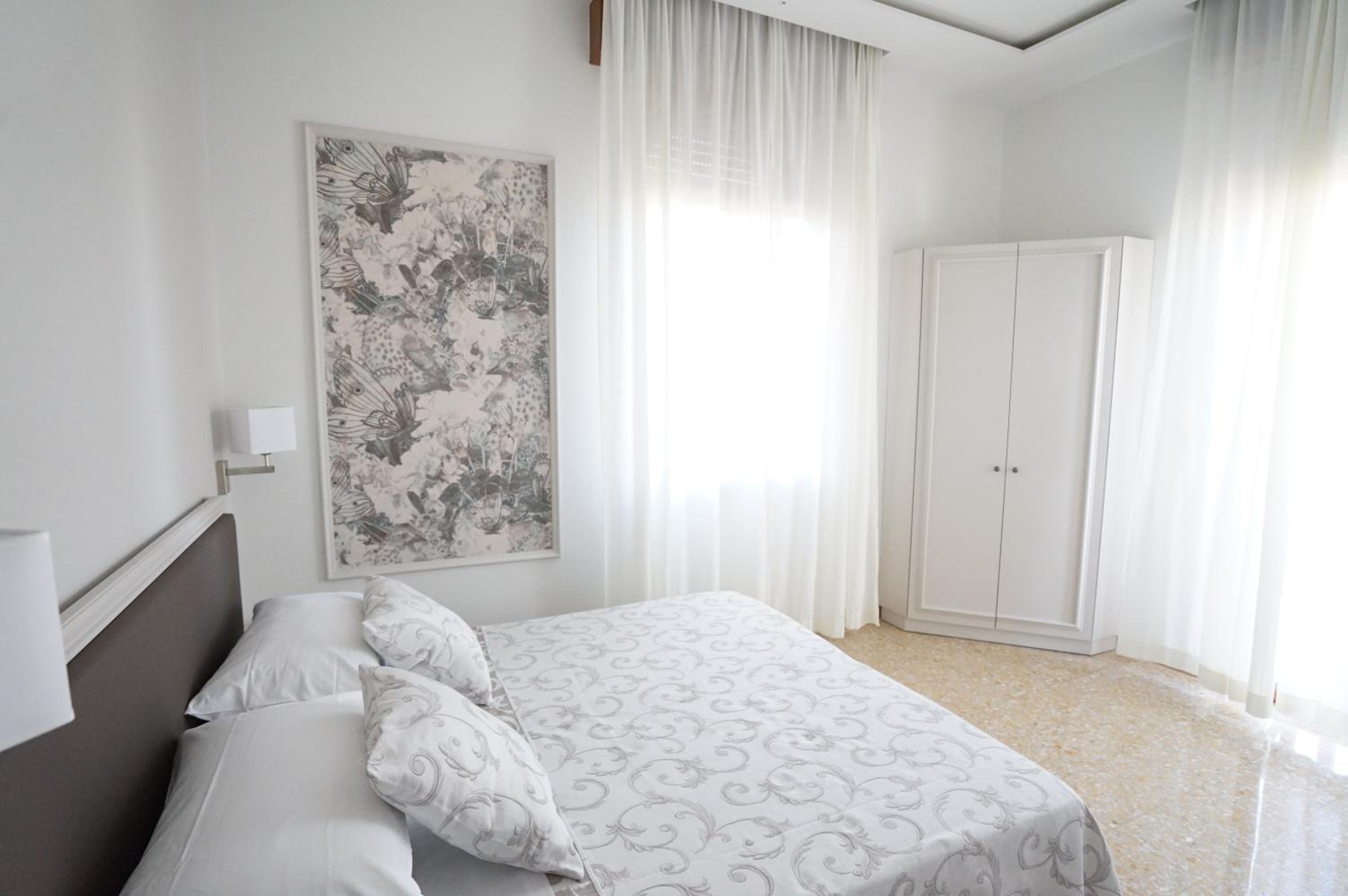 Double or Twin Room with Garden View