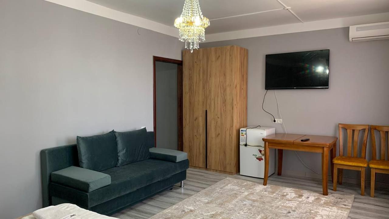One-Bedroom Suite photo 3