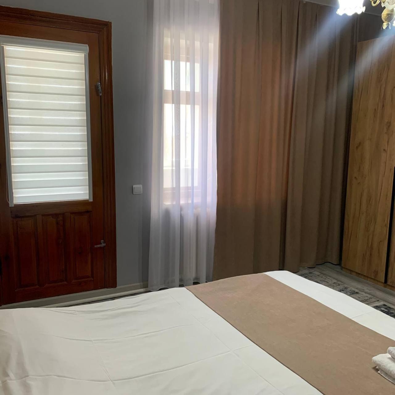 Deluxe Double Room With Balcony photo 2