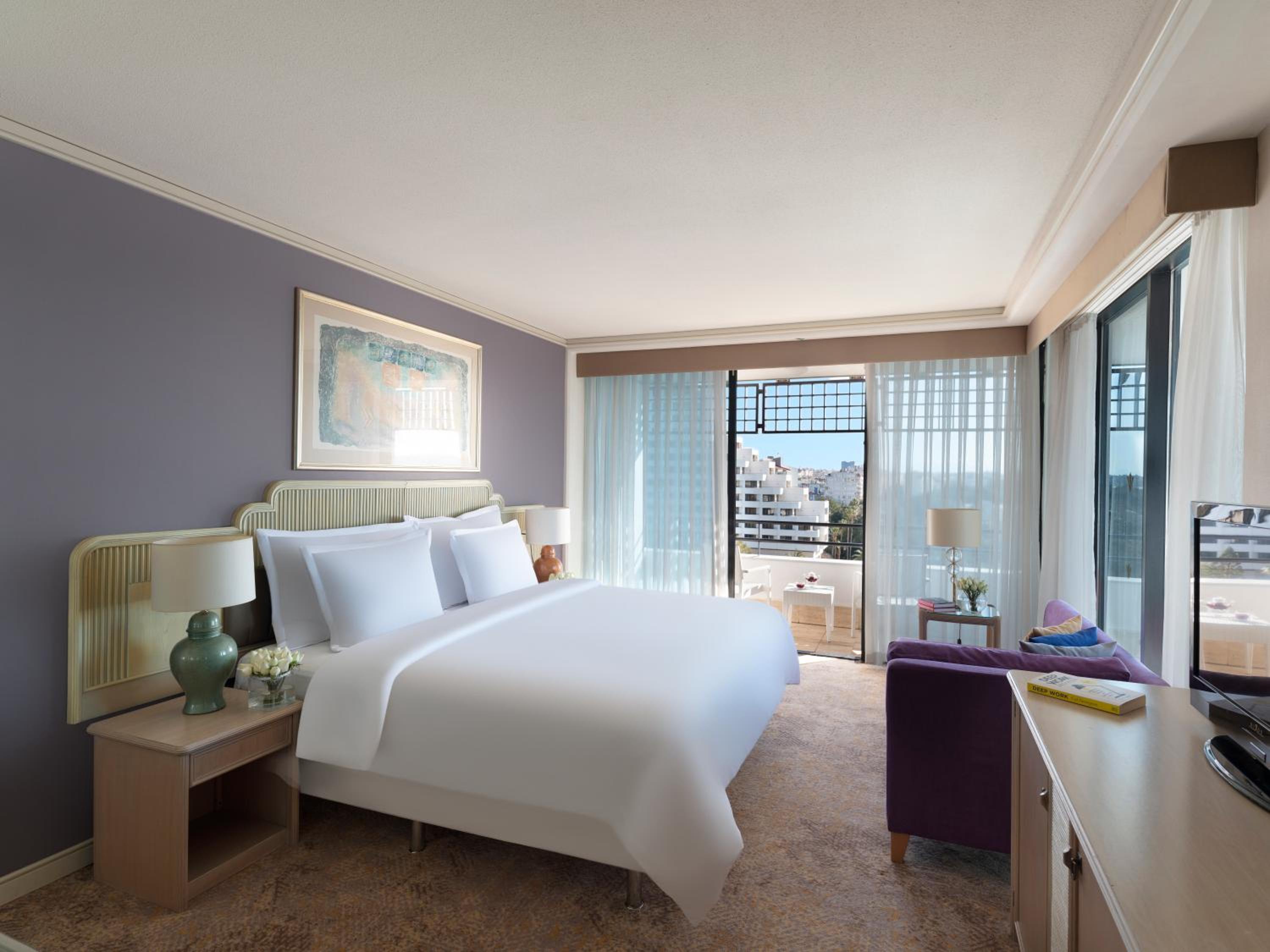 Family Suite with Terrace and Sea View photo 1