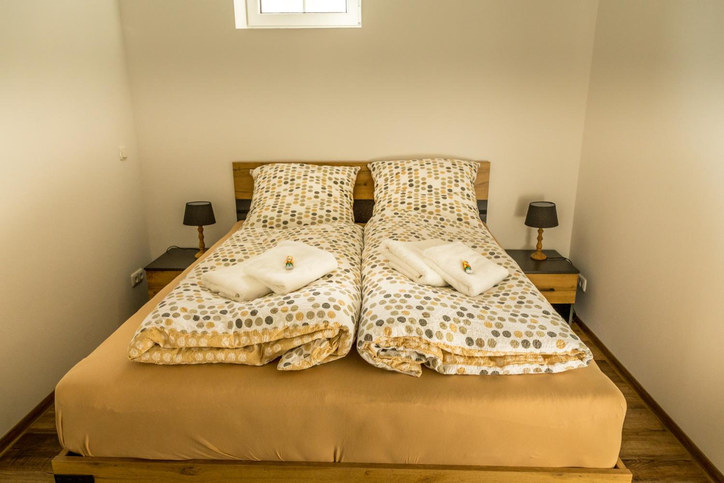 One-Bedroom Apartment photo 3