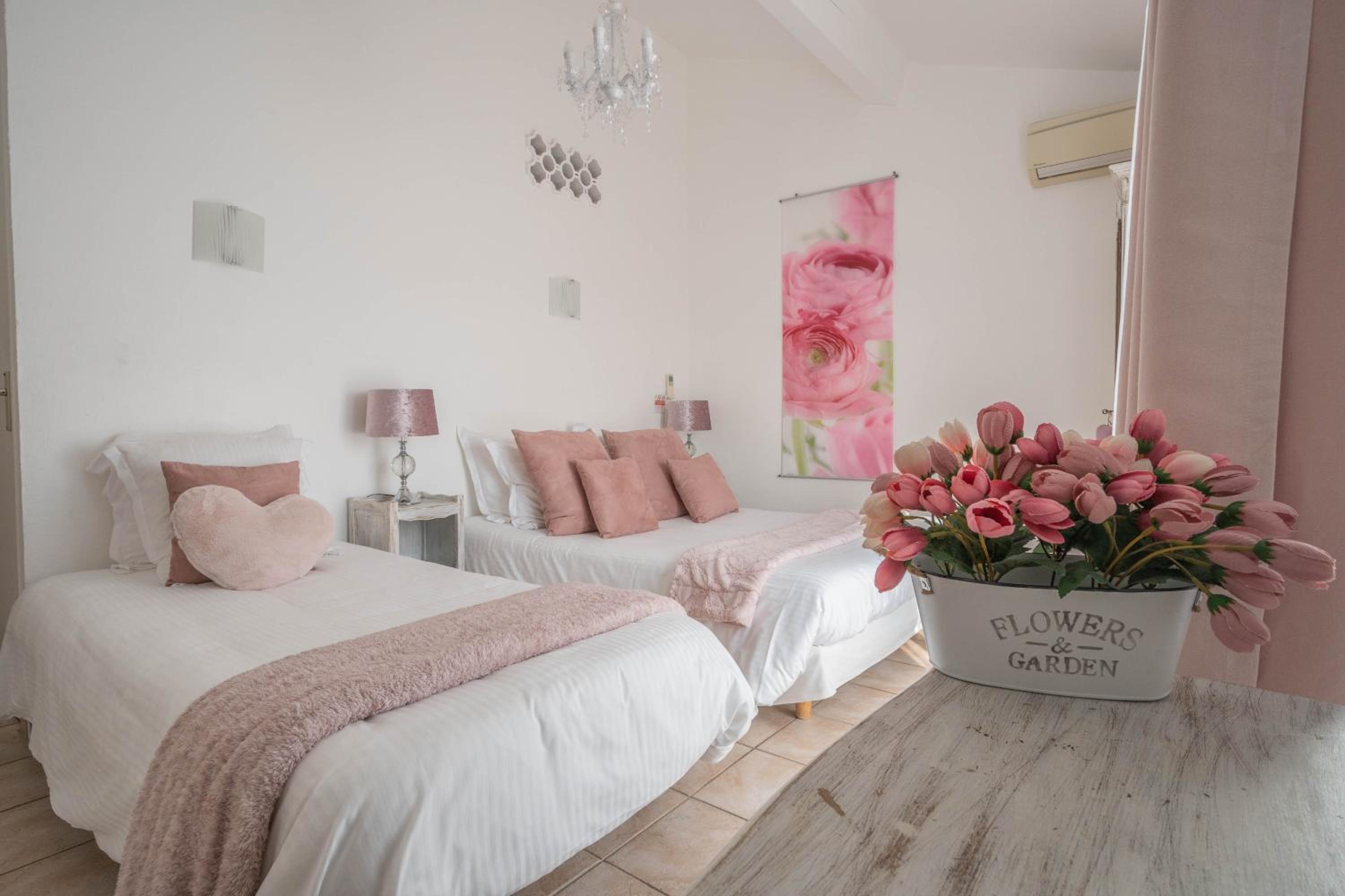 Triple Room - Photo 1