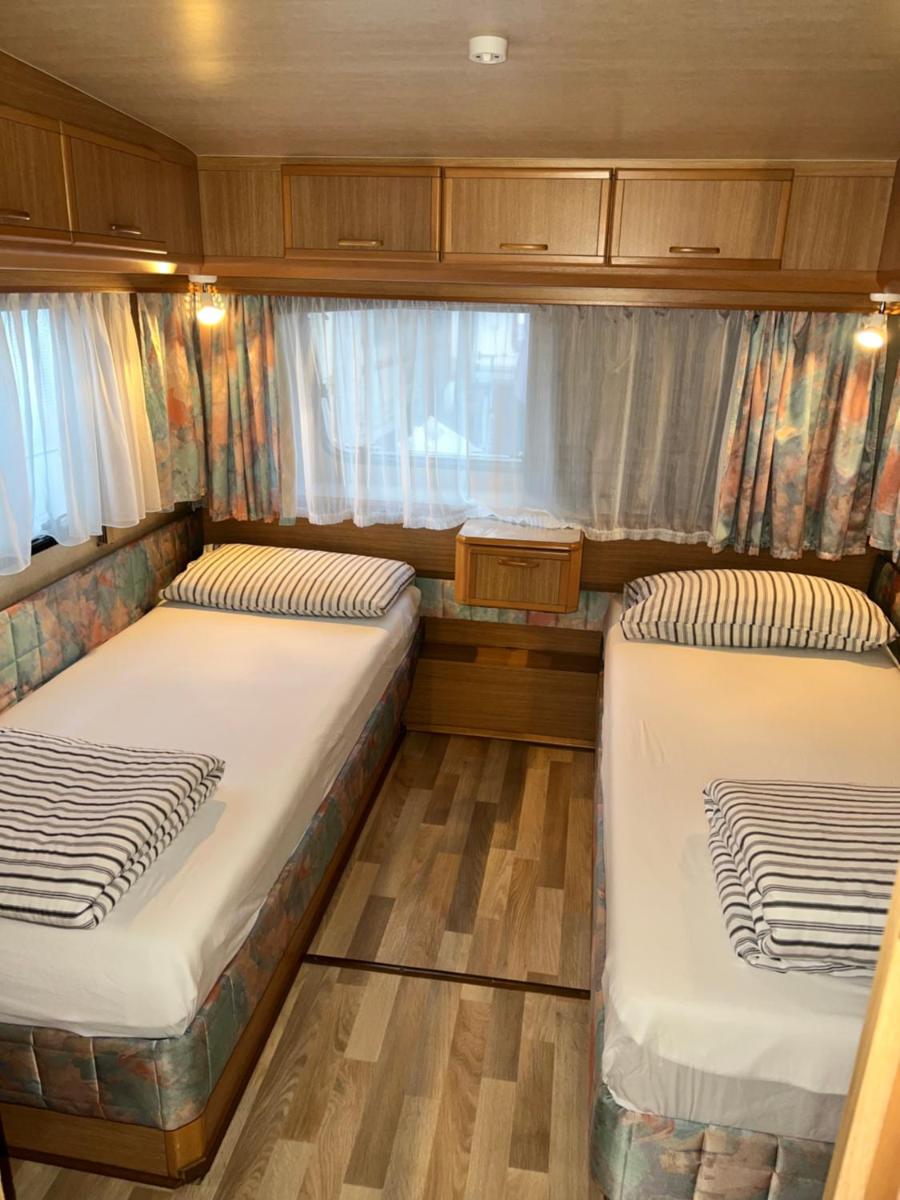 Caravan photo 2