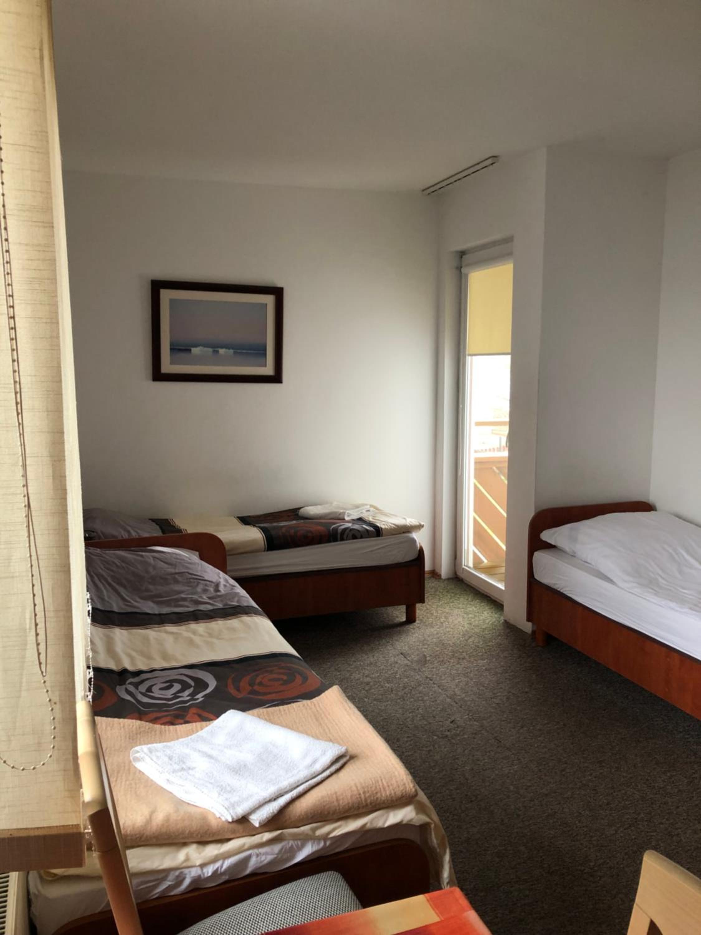 Triple Room with Private Bathroom photo 2